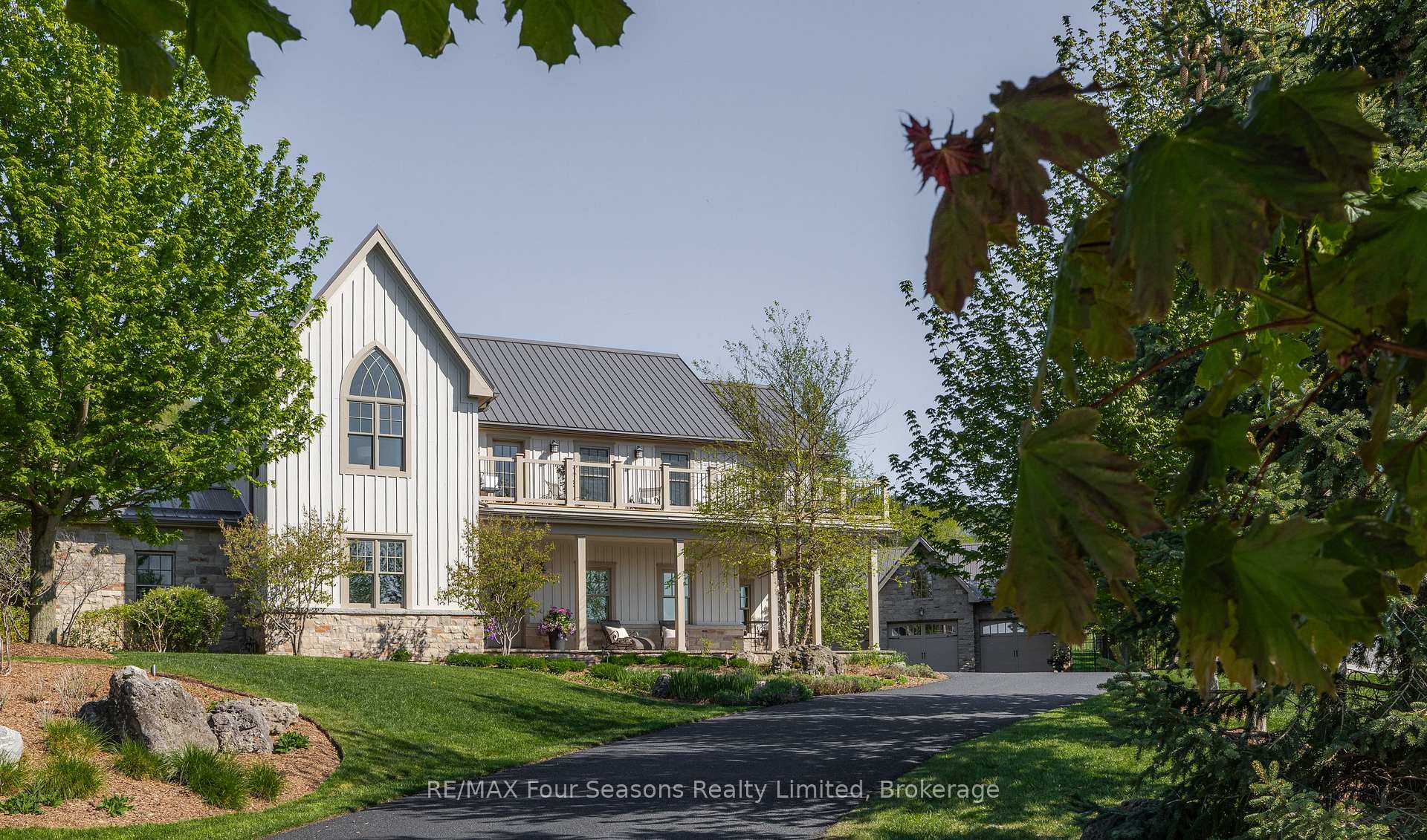 108 George Mcrae Road W, Blue Mountains, ON N0H 1J0