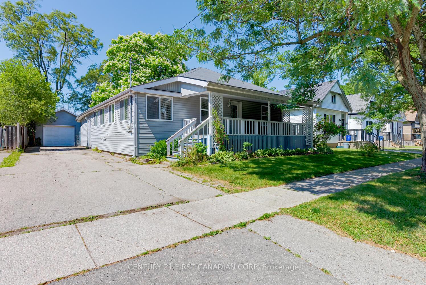 49 CHARLES Street, London North, ON N6H 1H1
