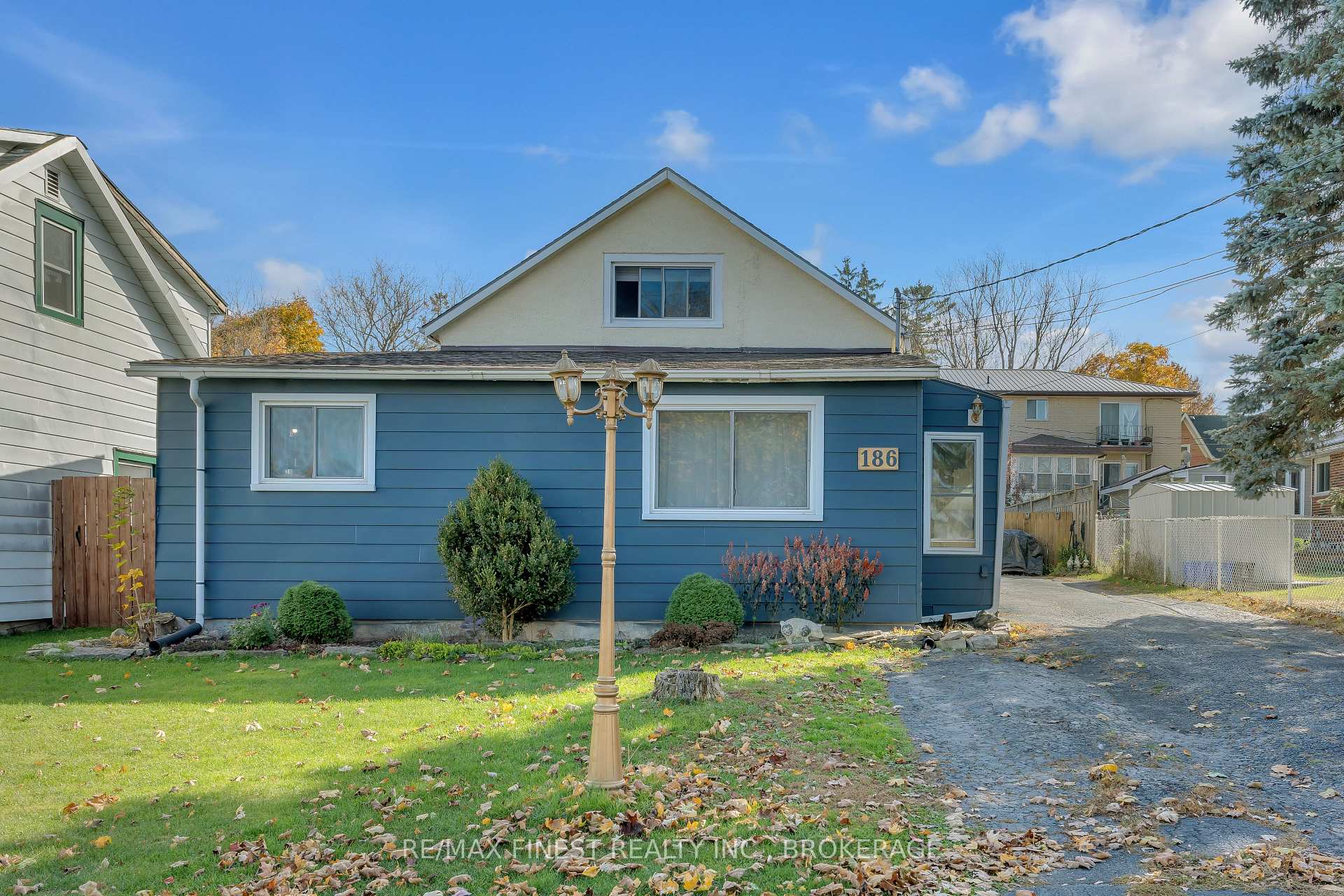 186 Thomas Street, Greater Napanee, ON K7R 2H5
