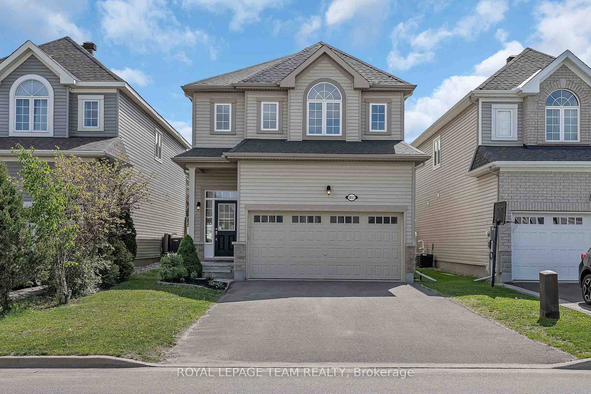 1851 Glencrest Road, North Grenville, ON K0G 1J0