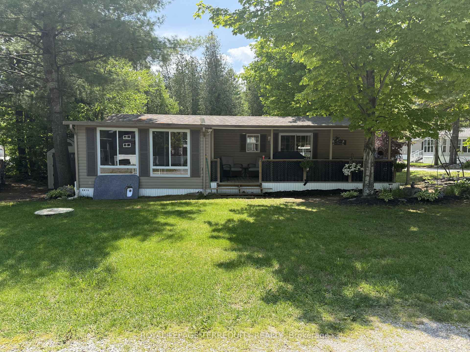 16 Rockhaven N/A, Selwyn, ON K0L 2H0