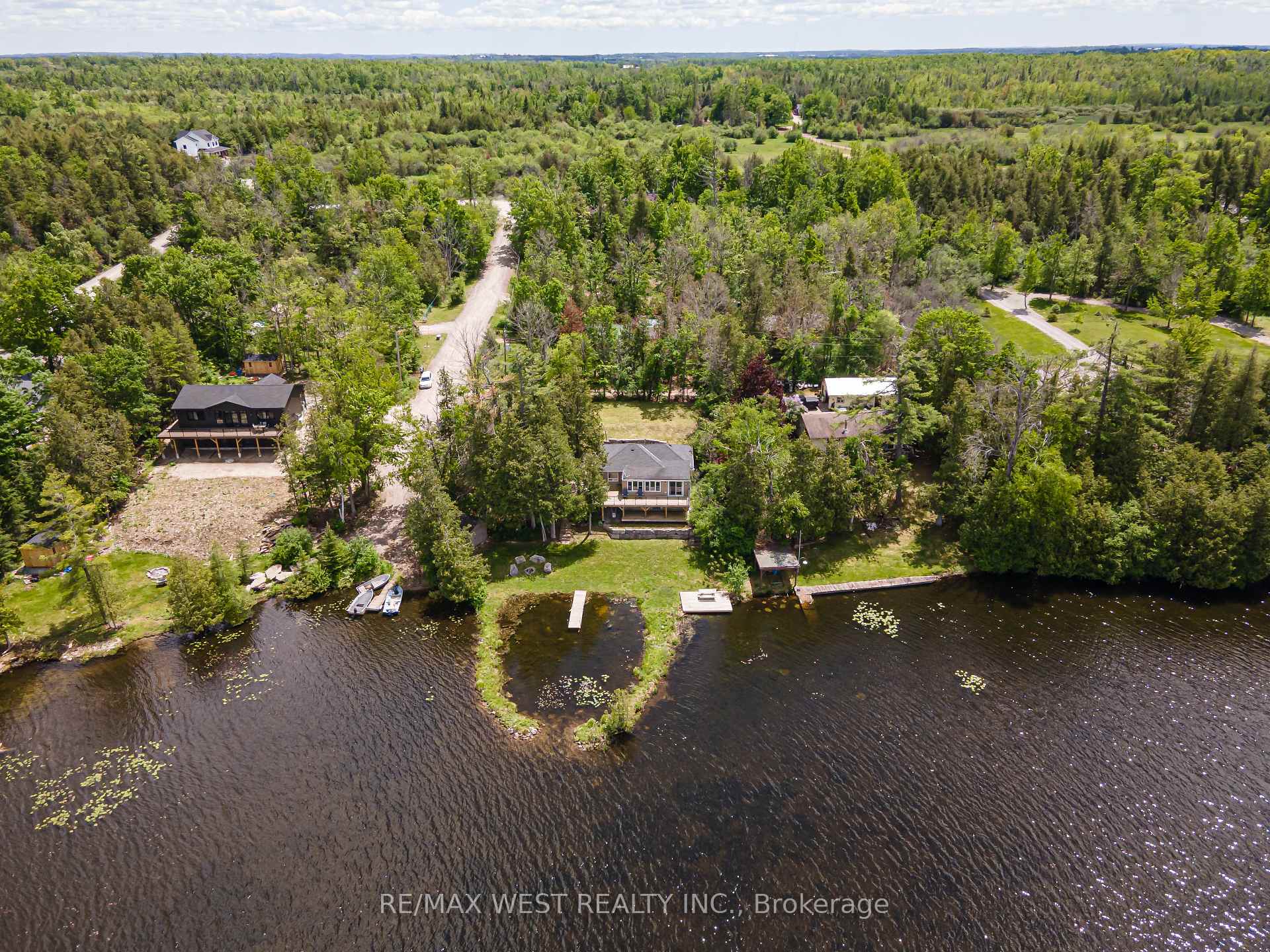 15 Manchester Trail, Kawartha Lakes, ON K0M 1A0