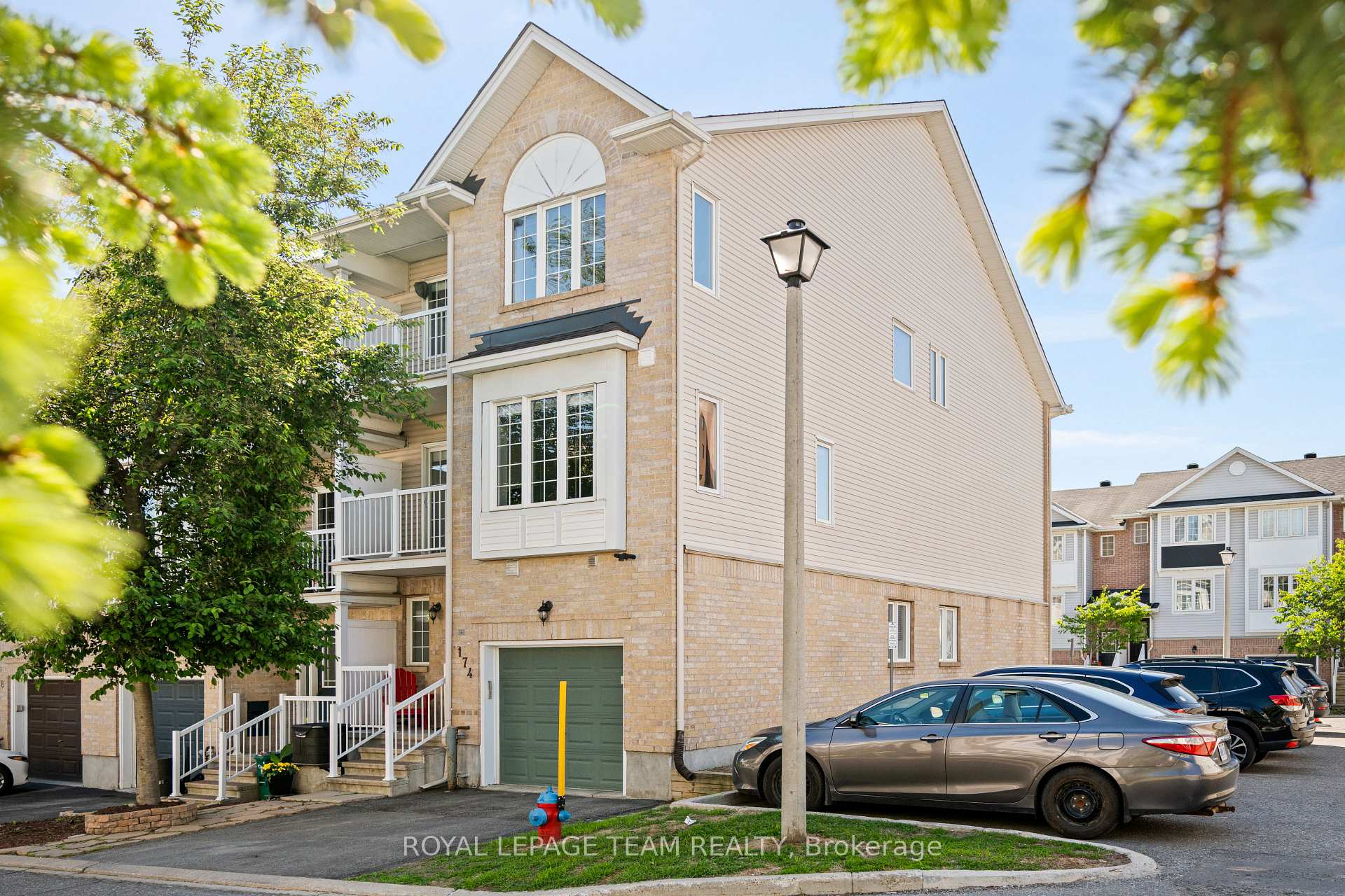 174 Fordham Private, Carlington - Central Park, ON K2C 4G6