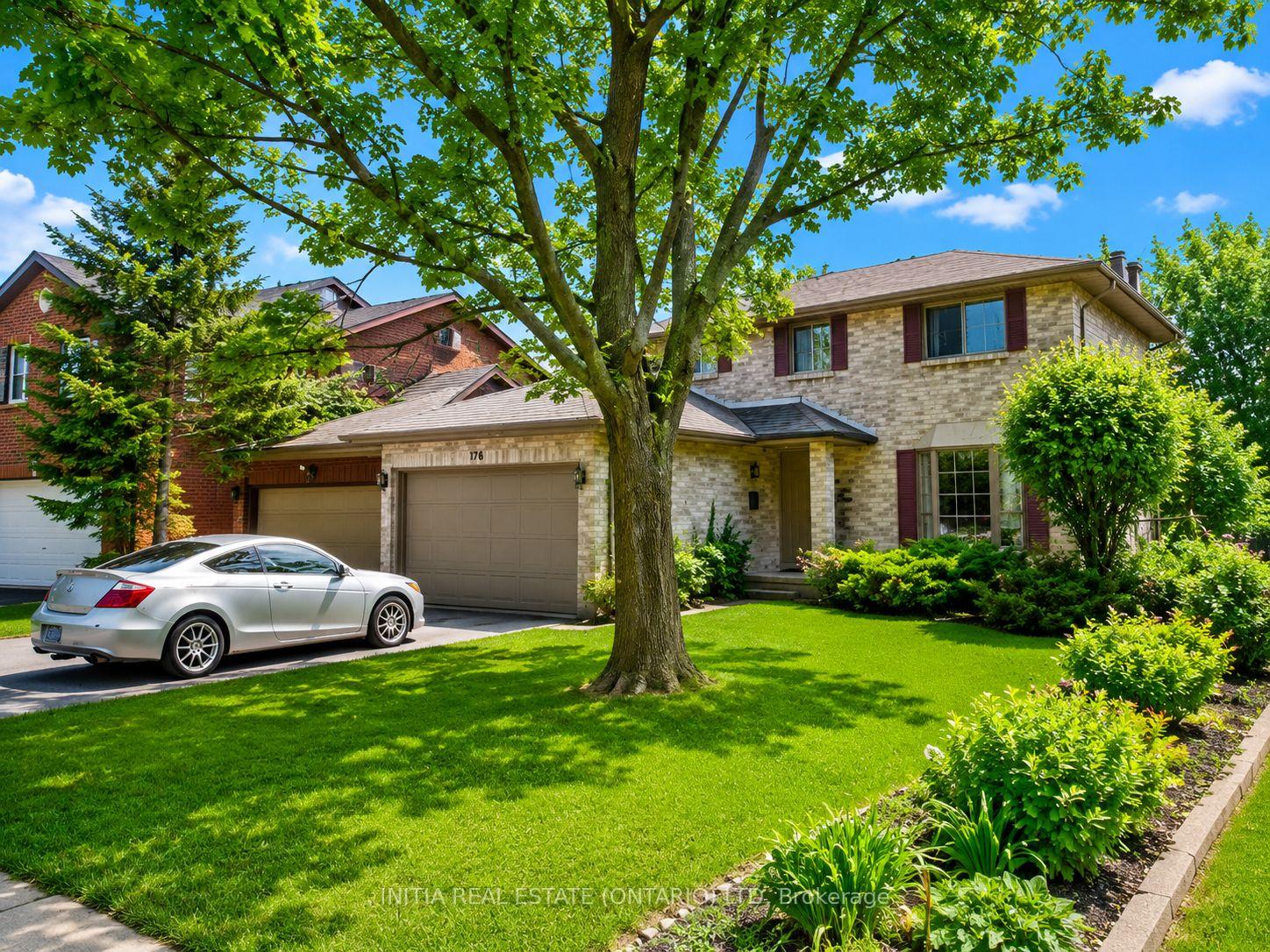 176 Chepstow Close, London North, ON N6G 3S2