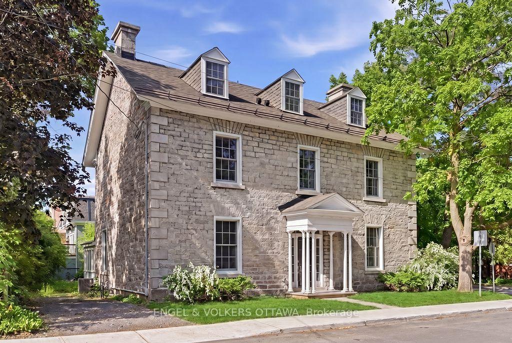 35 MacKay Street, New Edinburgh - Lindenlea, ON K1M 2B2