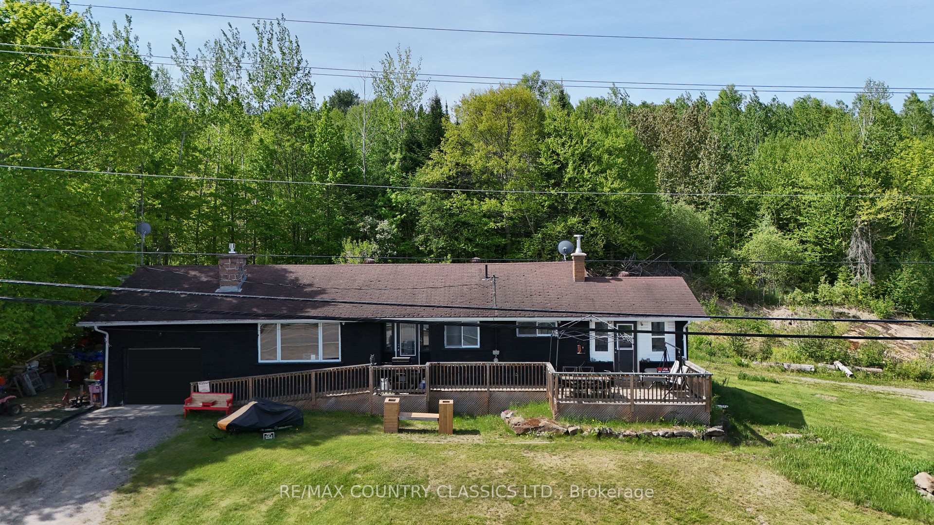 39132 Combermere Road, Madawaska Valley, ON K0J 1L0