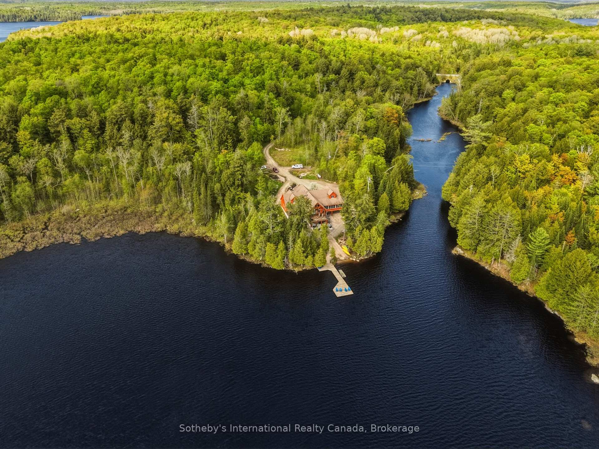 2889 Ahmic Lake Road, Magnetawan, ON P0A 1P0