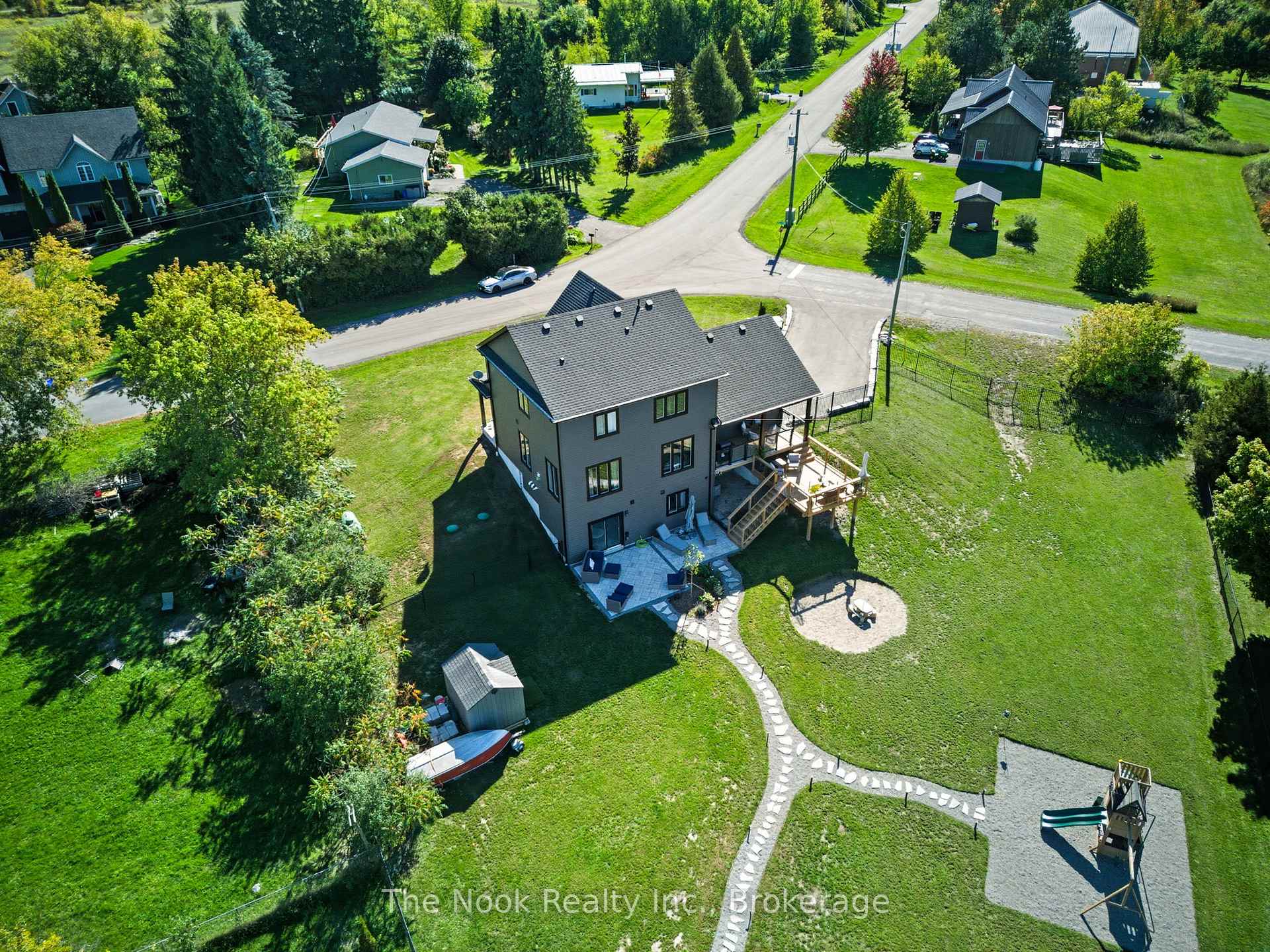 39 Helen Crescent, Kawartha Lakes, ON K0M 2C0