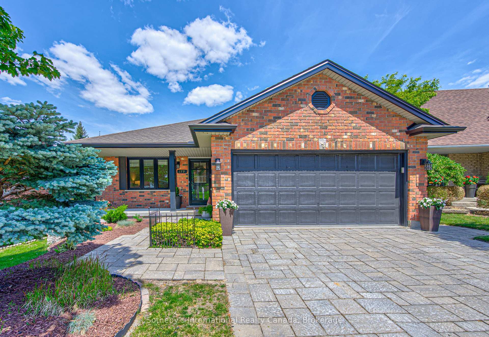 179 Westchester Drive W, Kitchener, ON N2B 3M8