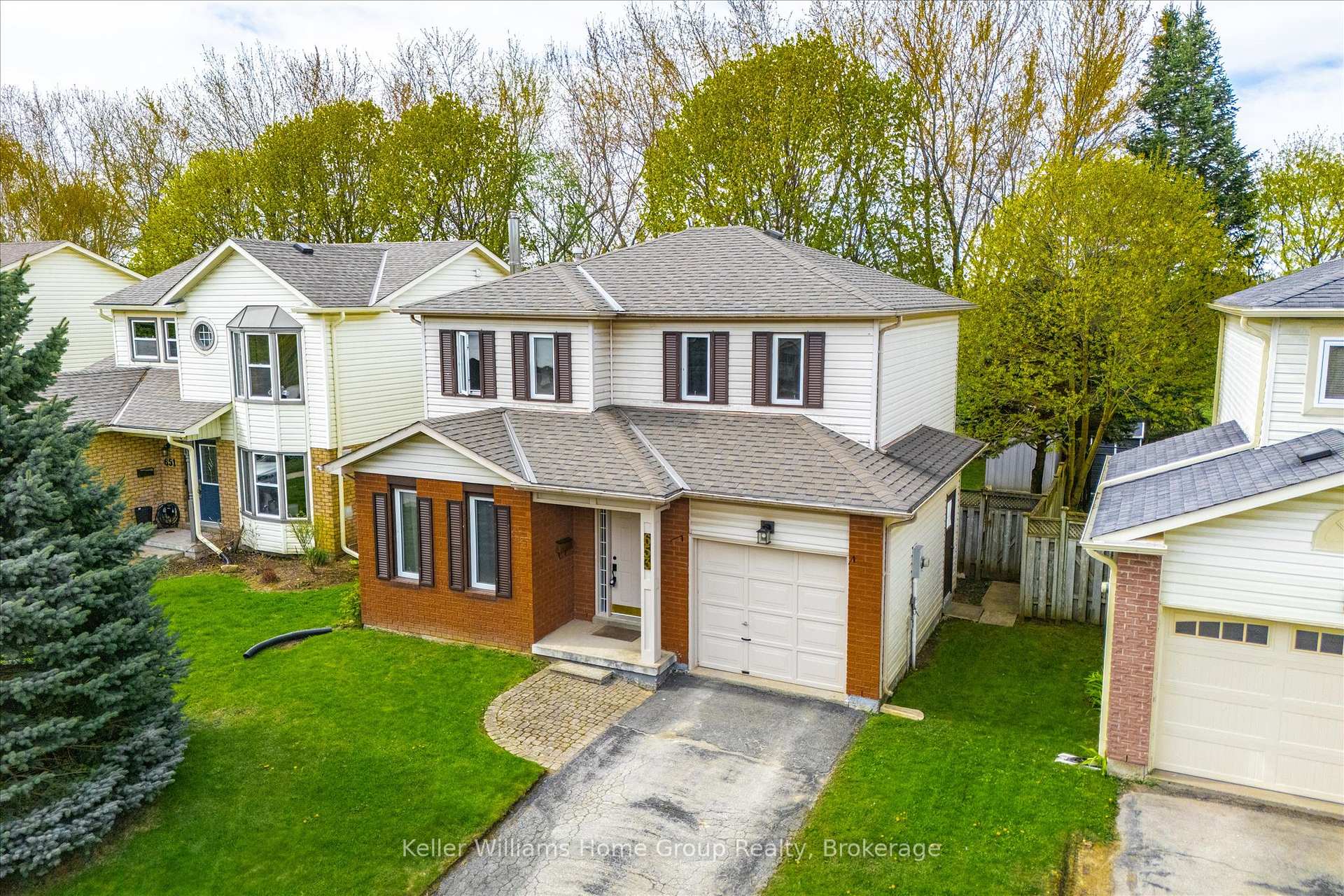 653 Holman Crescent, Centre Wellington, ON N1M 3M2