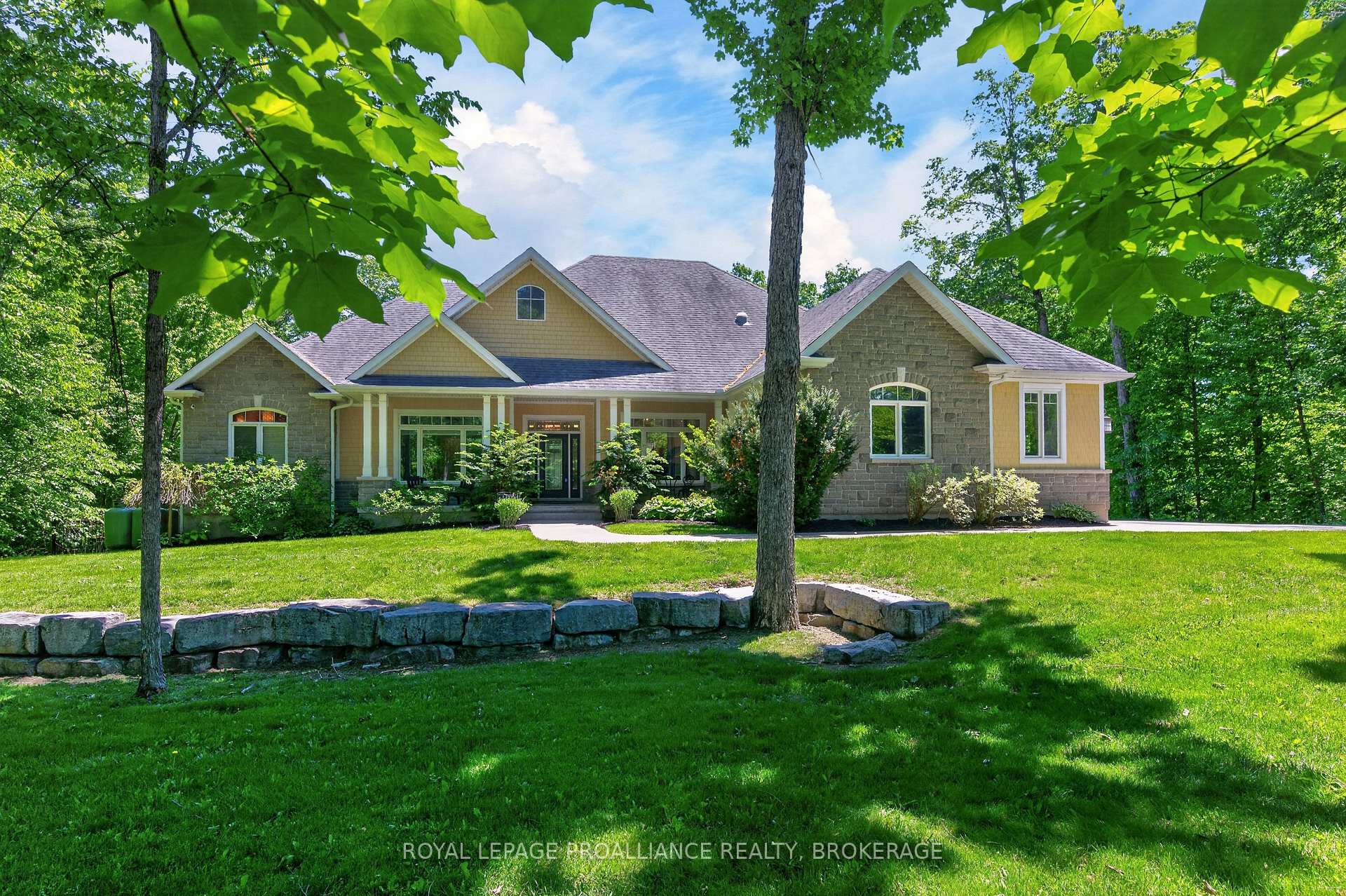 175 Deer Creek Drive, Frontenac, ON K0H 1M0