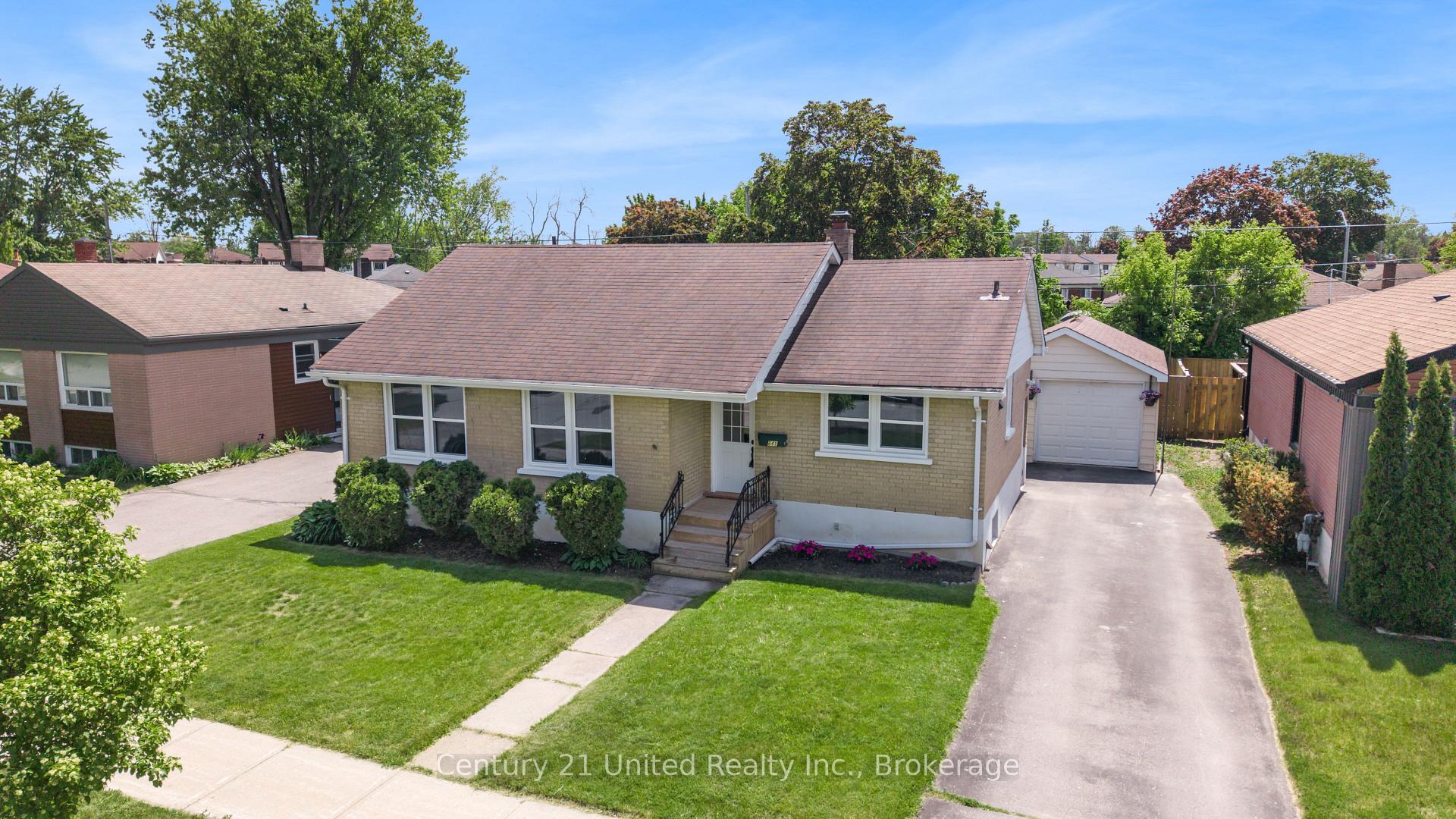 641 Harold Drive, Peterborough, ON K9J 3X9