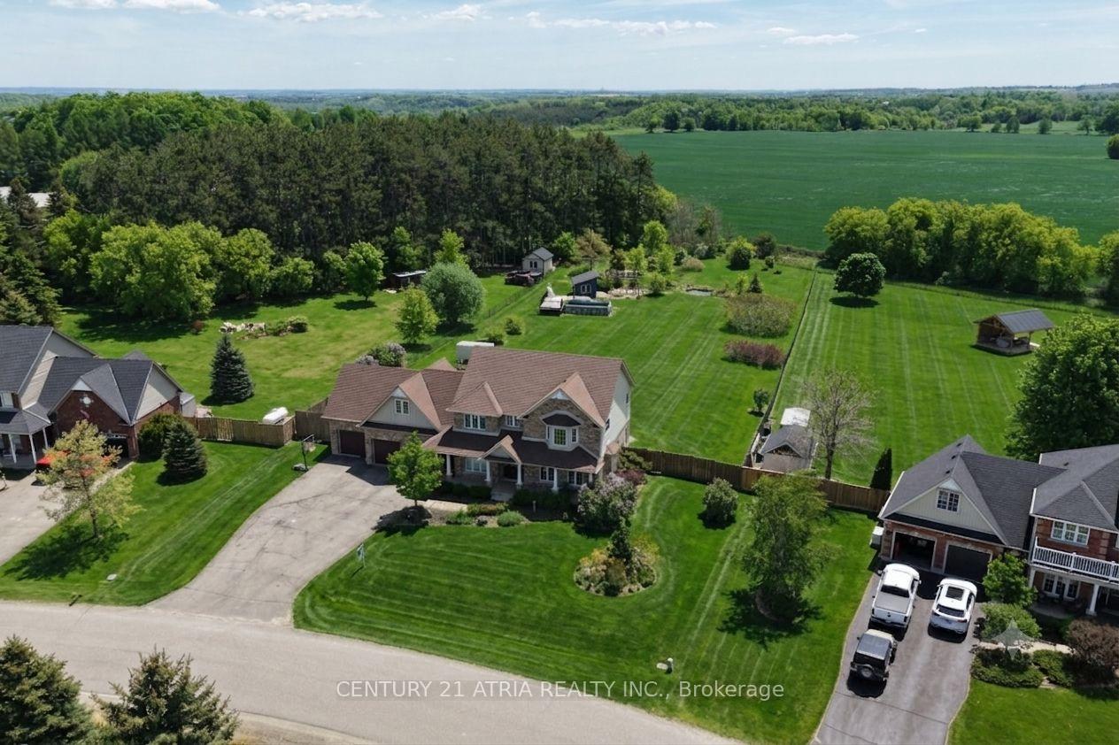 11 Jeffery Drive, Mulmur, ON L9V 3H7