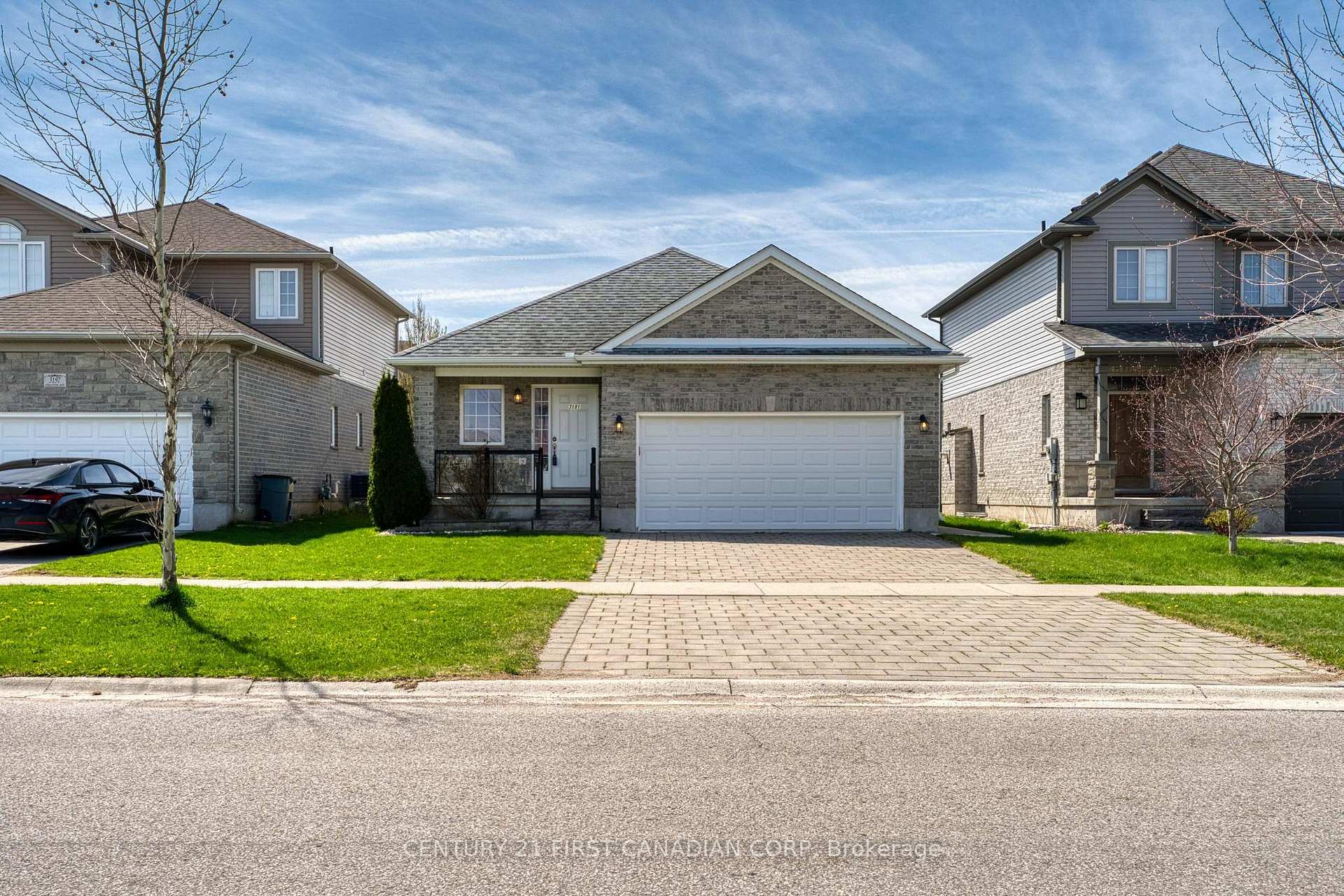 3191 Singleton Avenue, London South, ON N6L 0B5