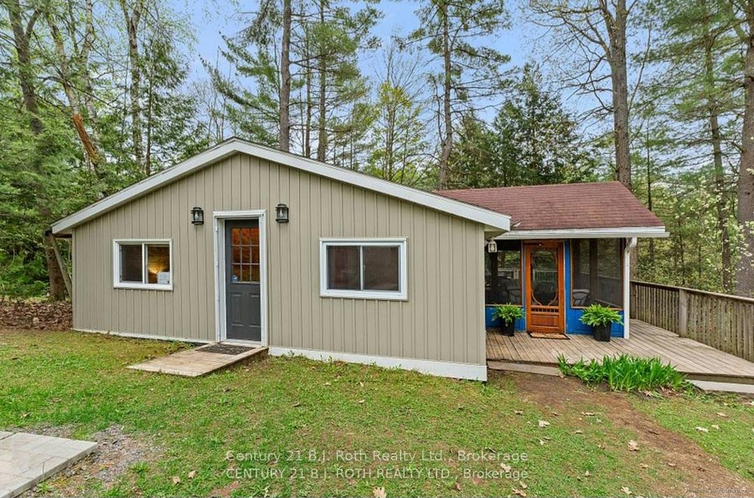 1009 Sam Cook Road, Gravenhurst, ON P1P 1R3