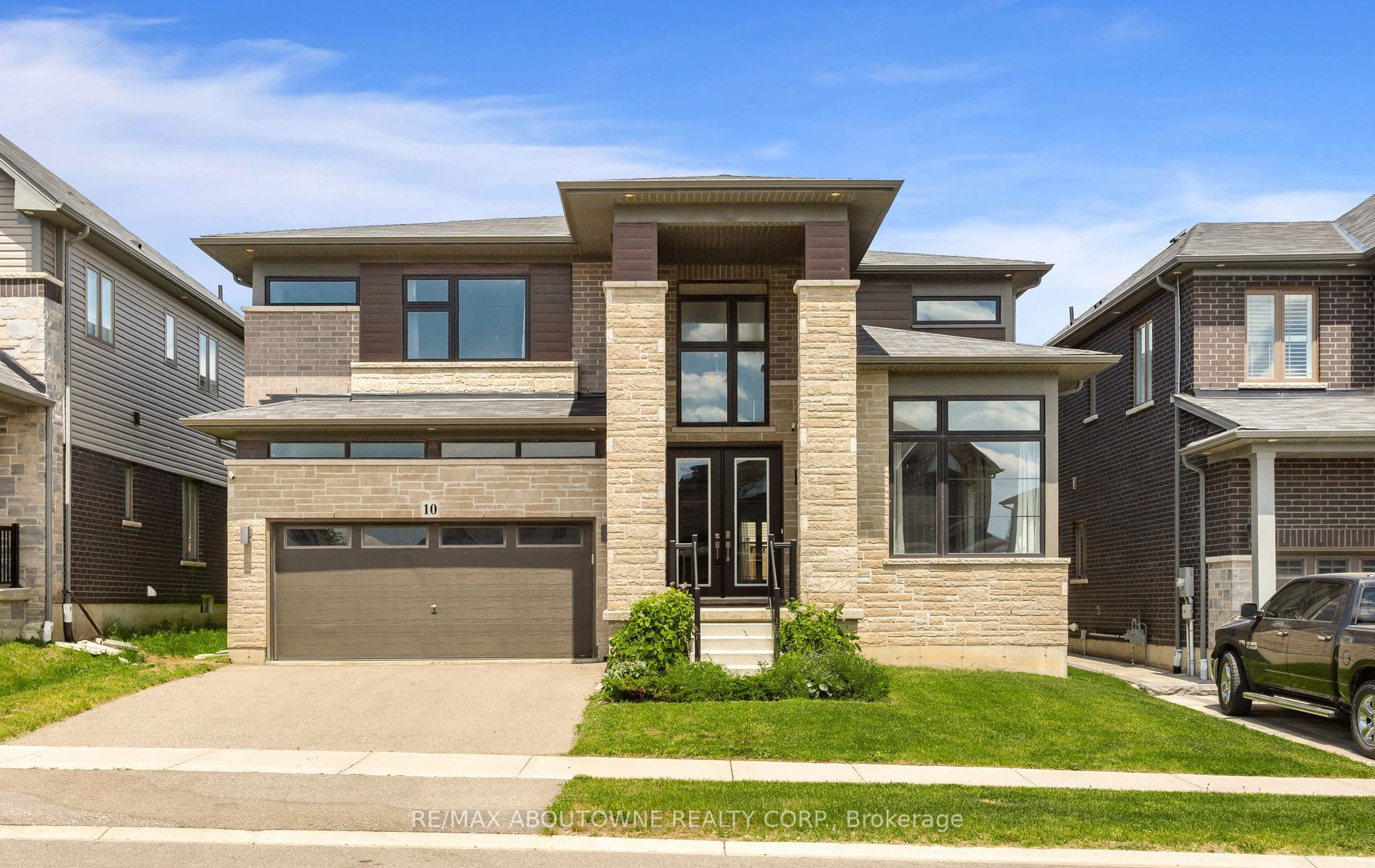 10 Mcgovern Lane, Brant, ON N3L 0K3