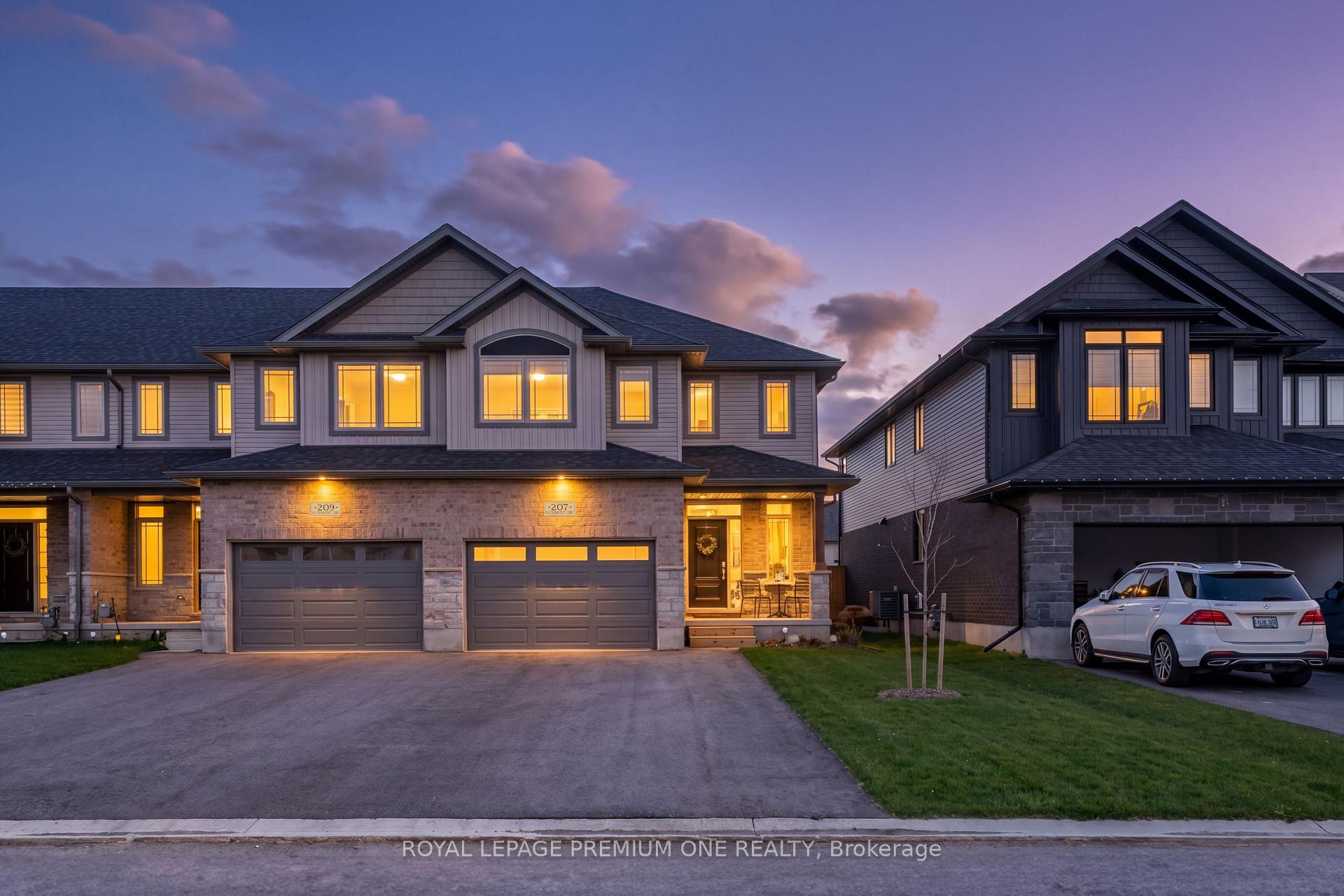 207 Schmidt Drive, Wellington North, ON N0G 1A0