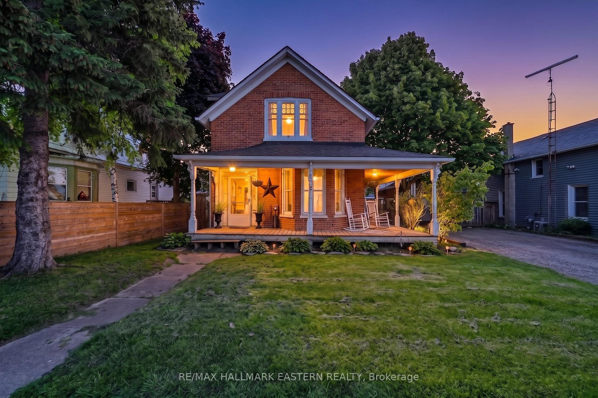 23 Elizabeth Street, Brighton, ON K0K 1H0