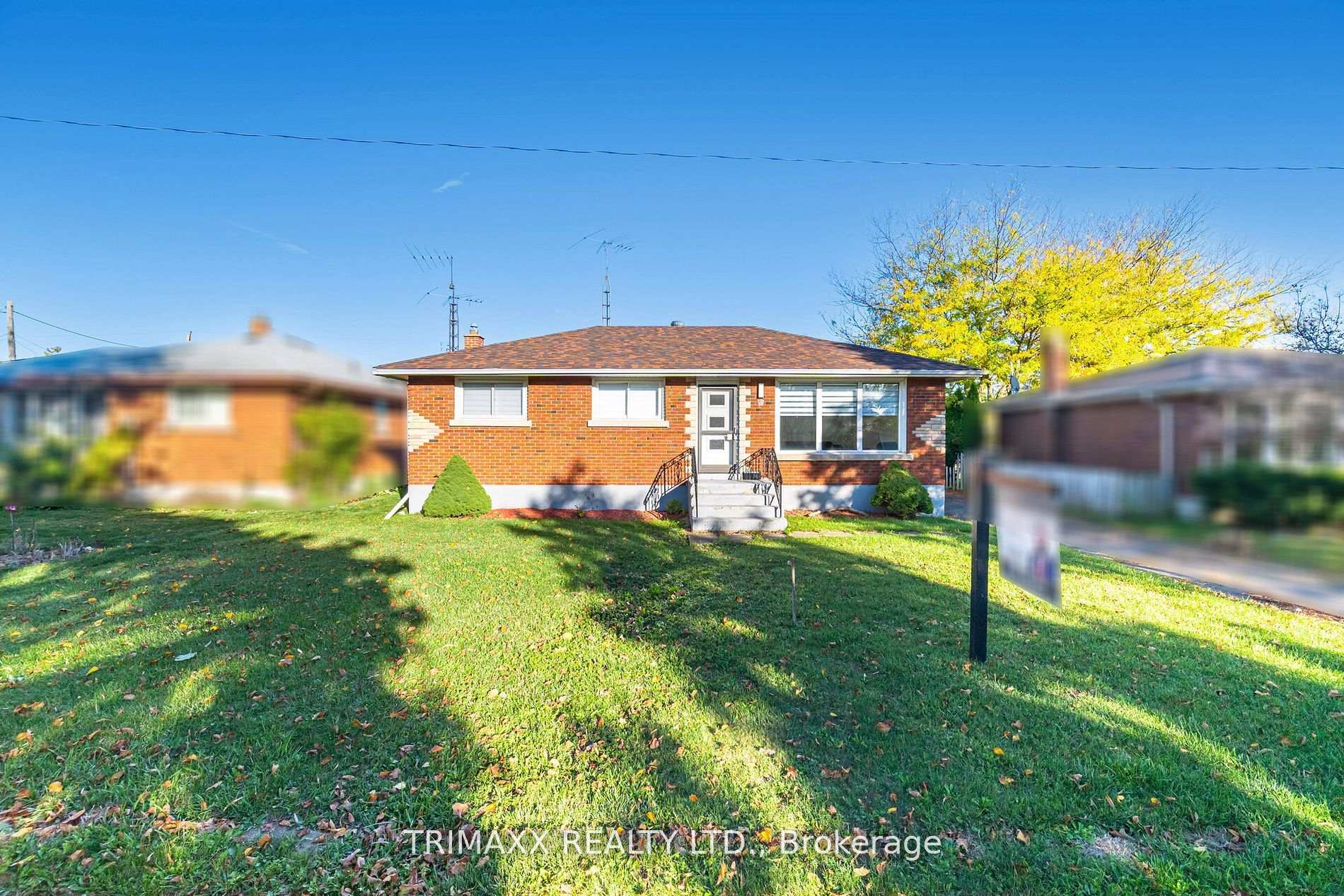60 Parkdale Drive, Thorold, ON L2V 2N6