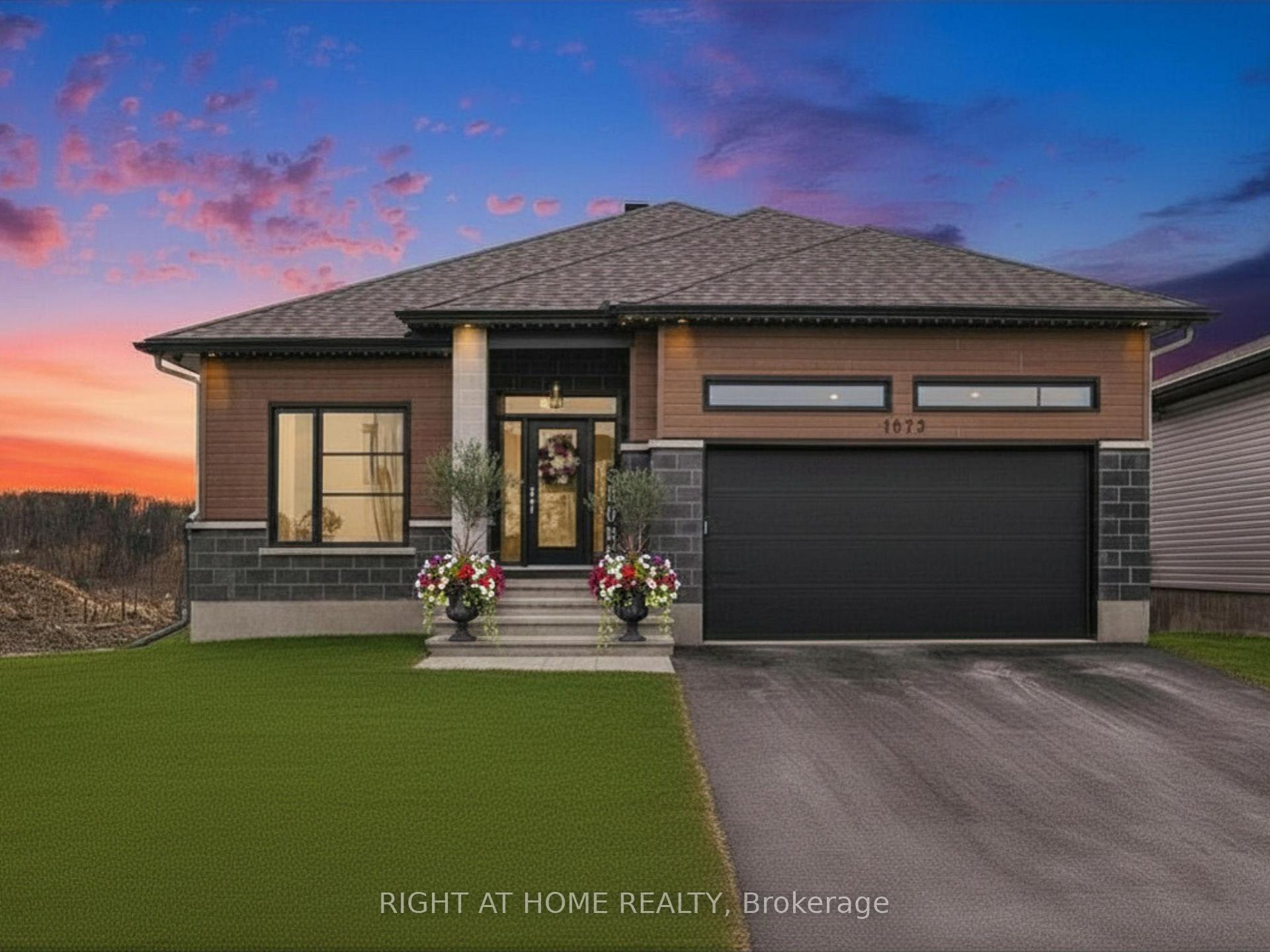 1073 Diamond Street, Clarence-Rockland, ON K4K 0J1