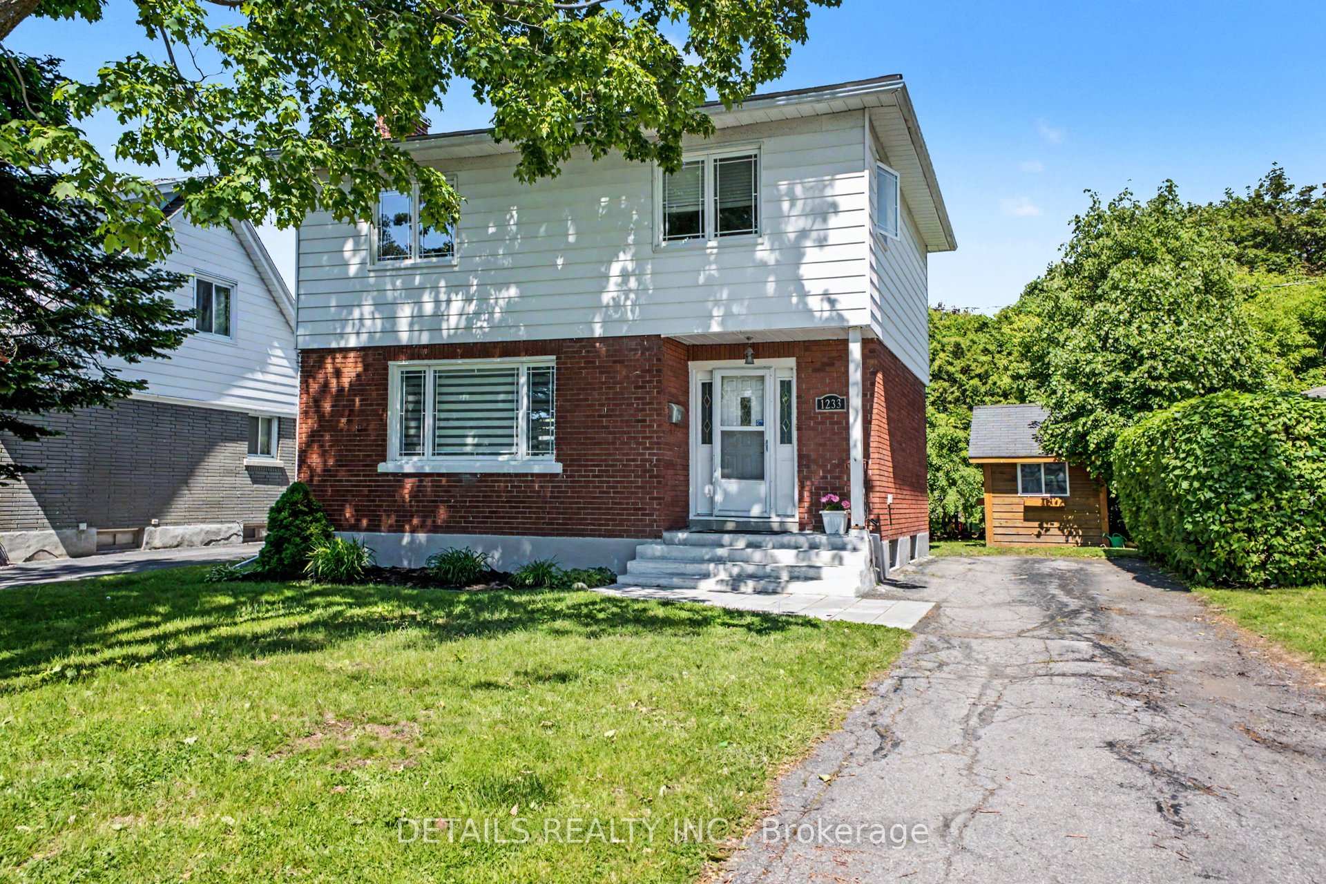 1233 Checkers Road, Belair Park - Copeland Park and Area, ON K2C 2S8