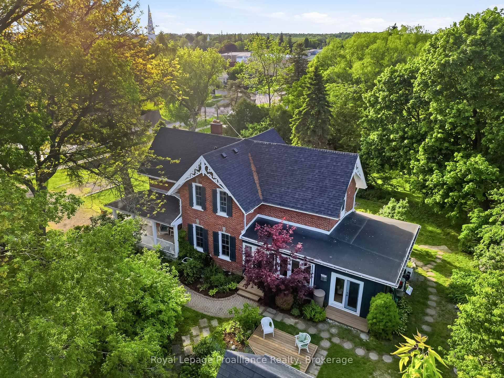 65 Prince Edward Street, Brighton, ON K0K 1H0