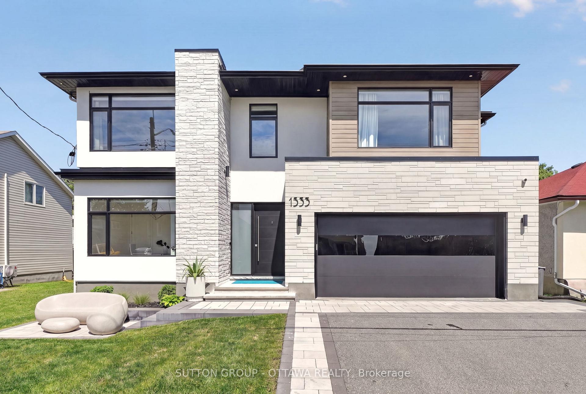 1533 Rosebella Avenue, Blossom Park - Airport and Area, ON K1T 1G6