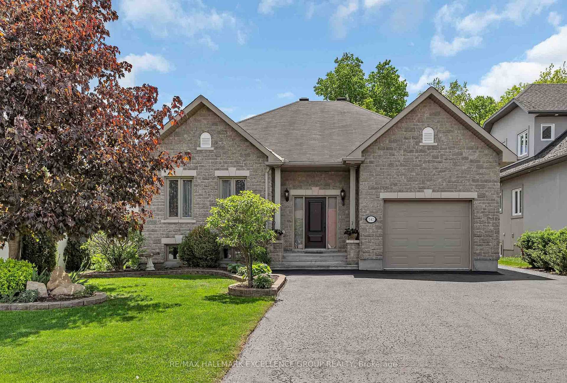 547 Emerald Street, Clarence-Rockland, ON K4K 0C1