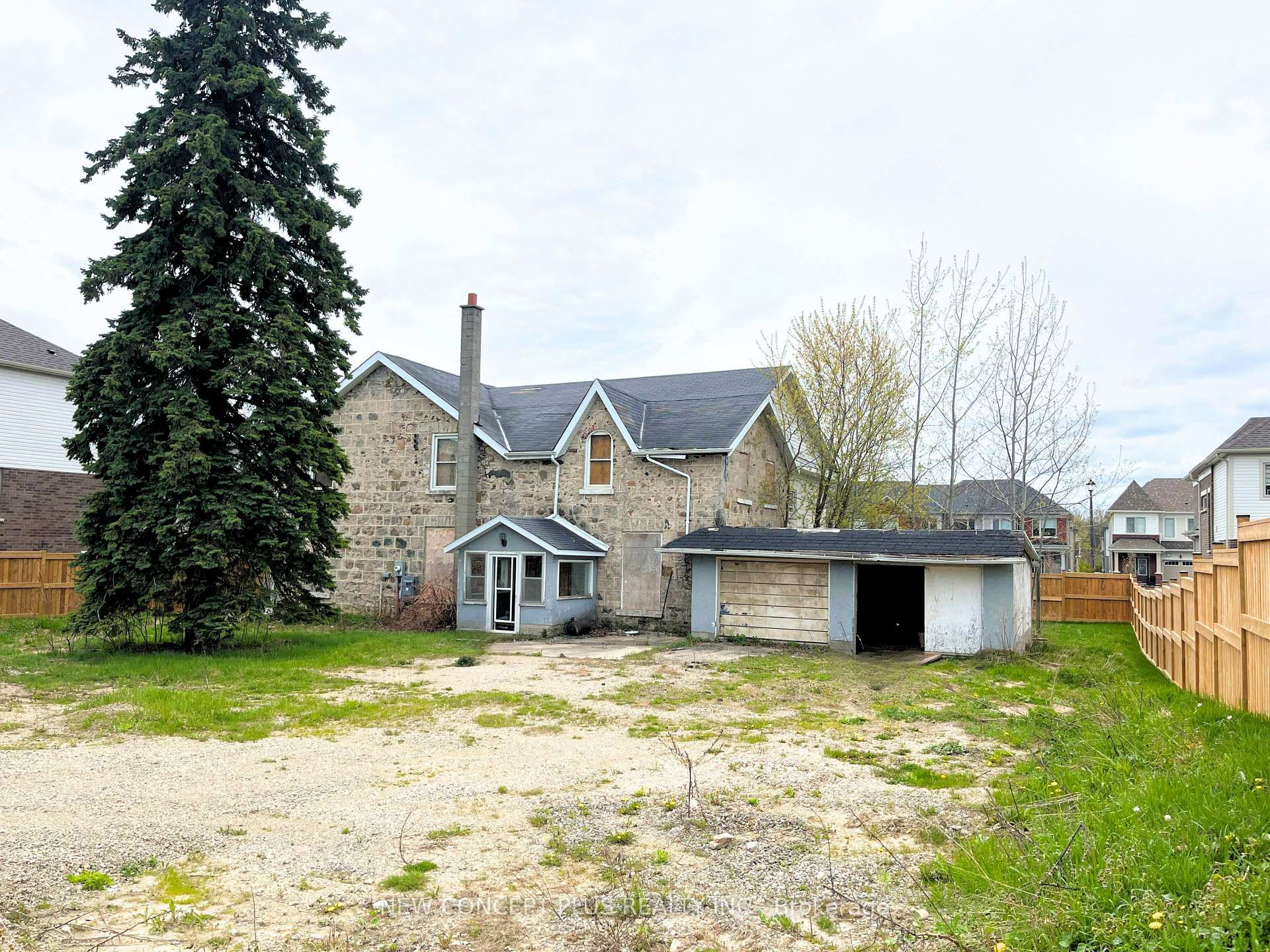 219 Farley Road, Centre Wellington, ON N1M 0J9