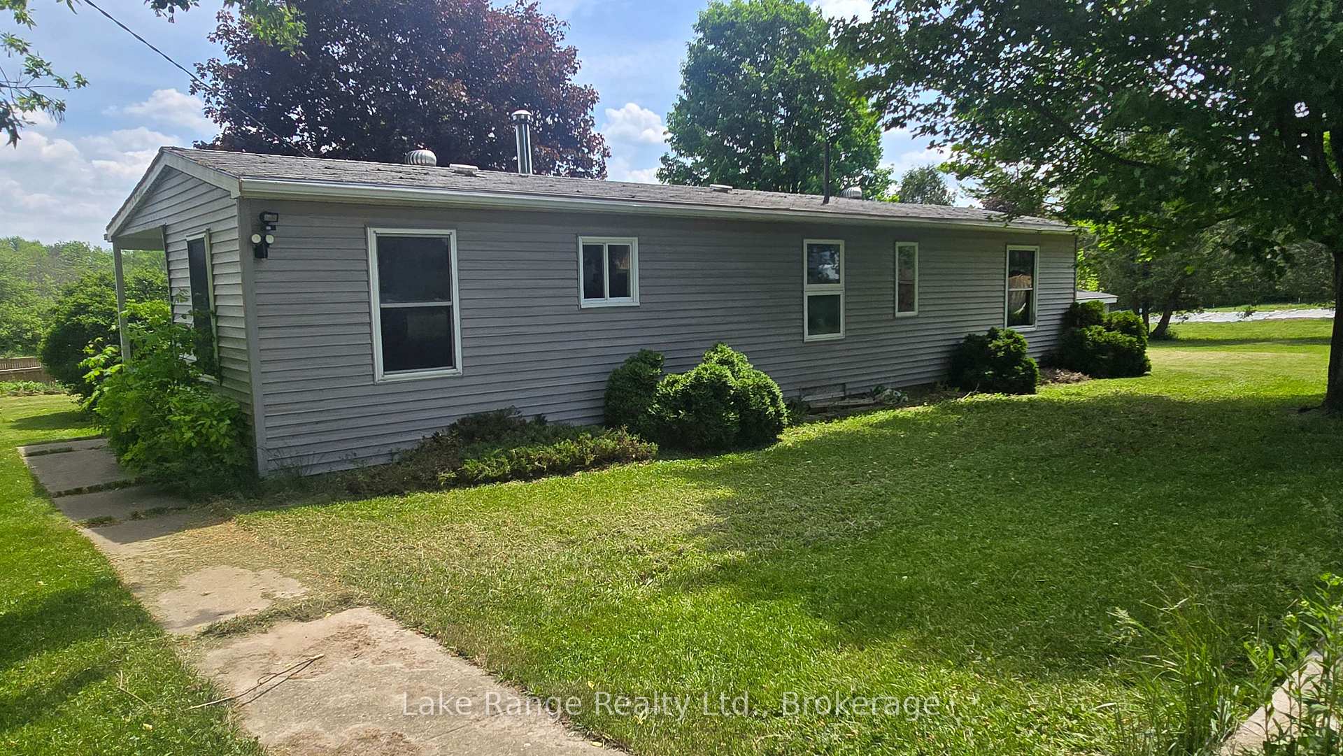 3525 Highway 9 Highway, Brockton, ON N0G 2V0