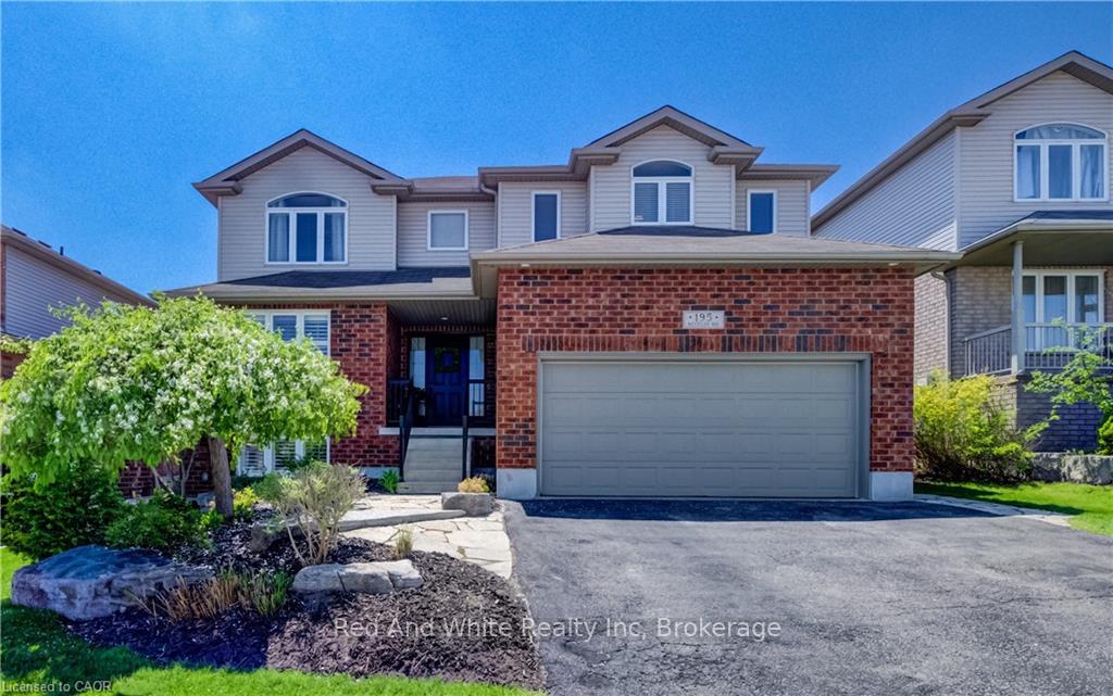195 Westcliff Way, Cambridge, ON N1S 5C2
