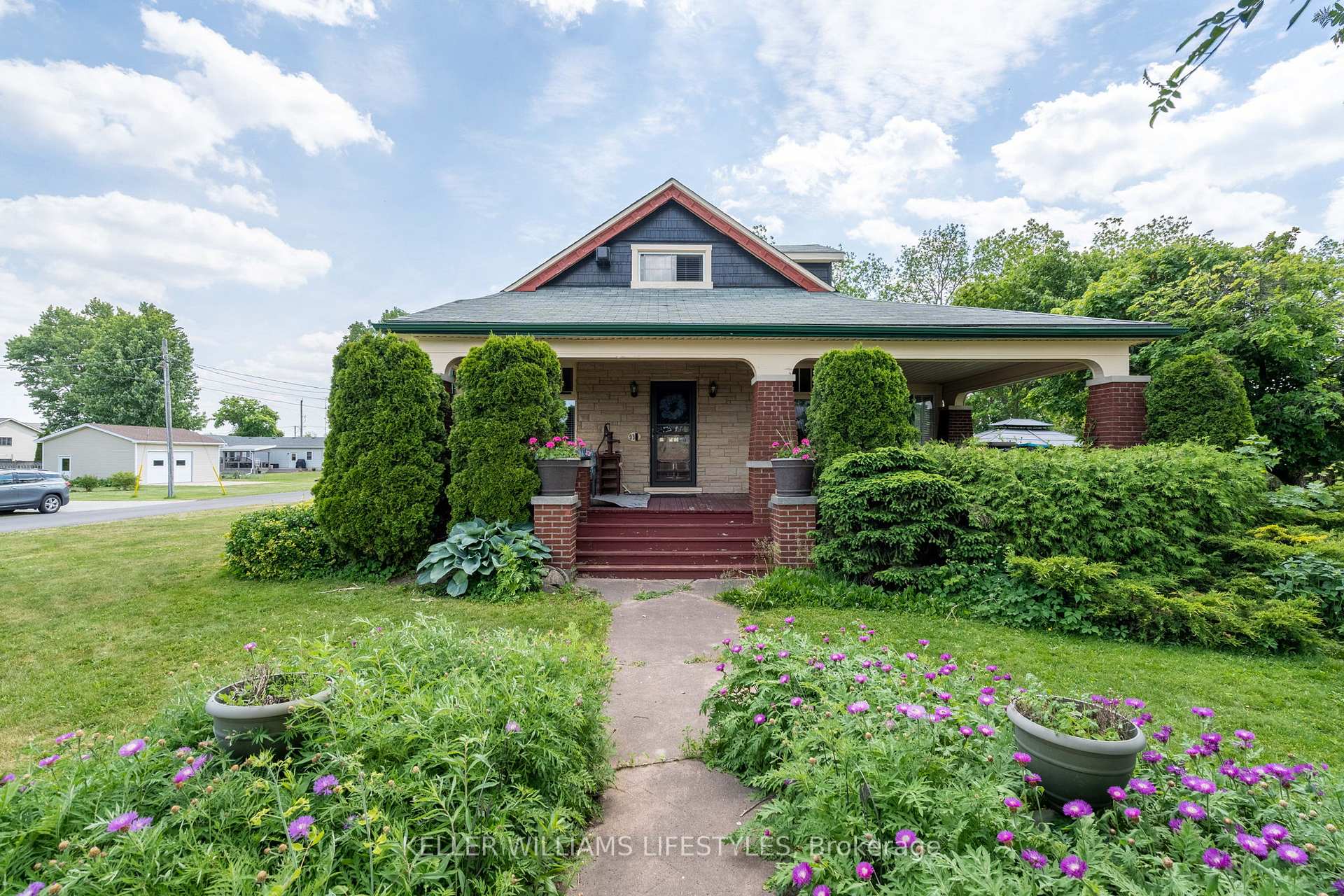 93 Sarah Street, Lambton Shores, ON N0M 2N0