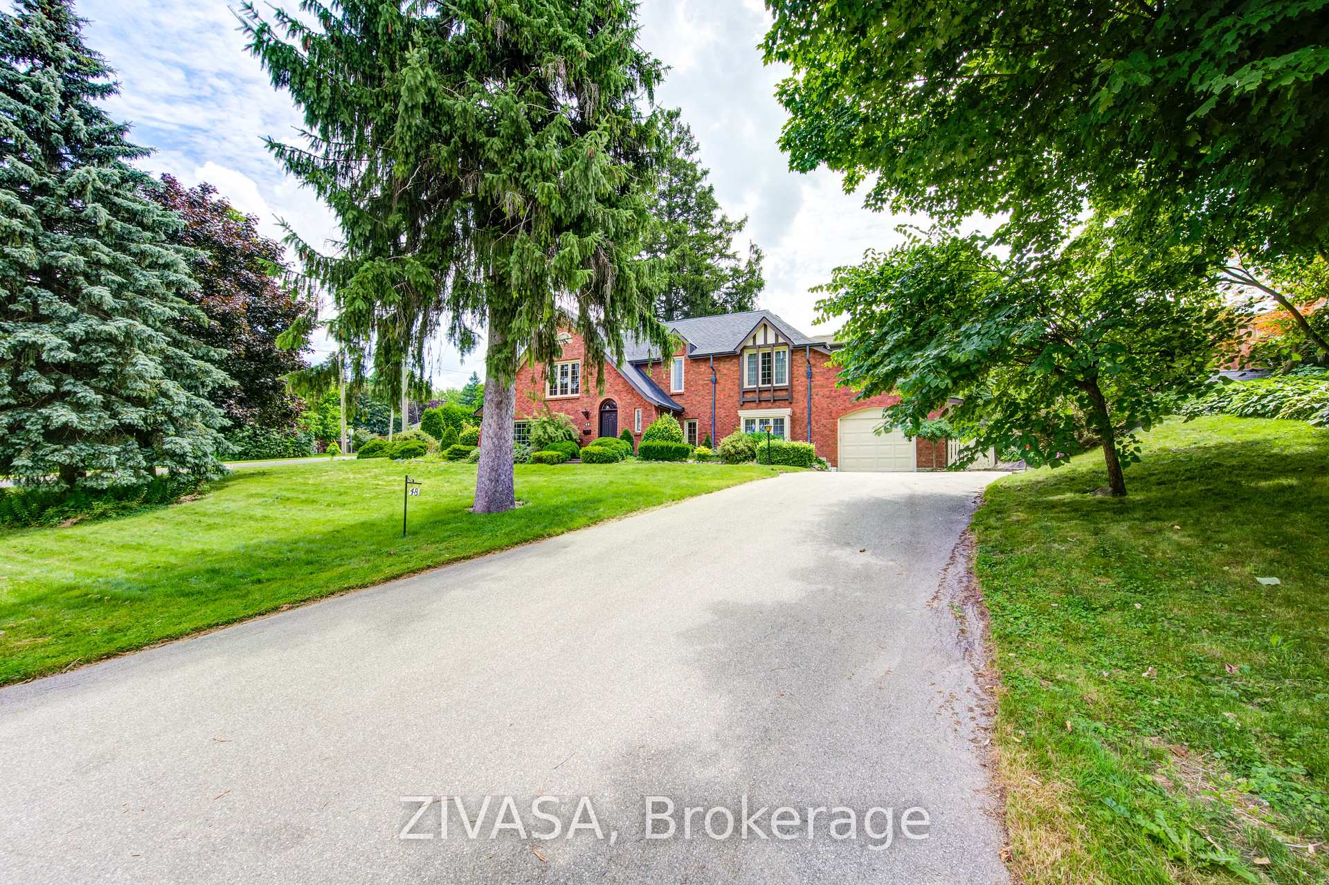 48 Noxon Street, Ingersoll, ON N5C 1B7