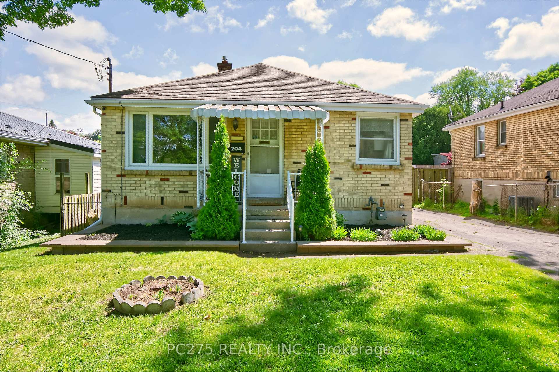 204 Taylor Street, London East, ON N5Y 2J5