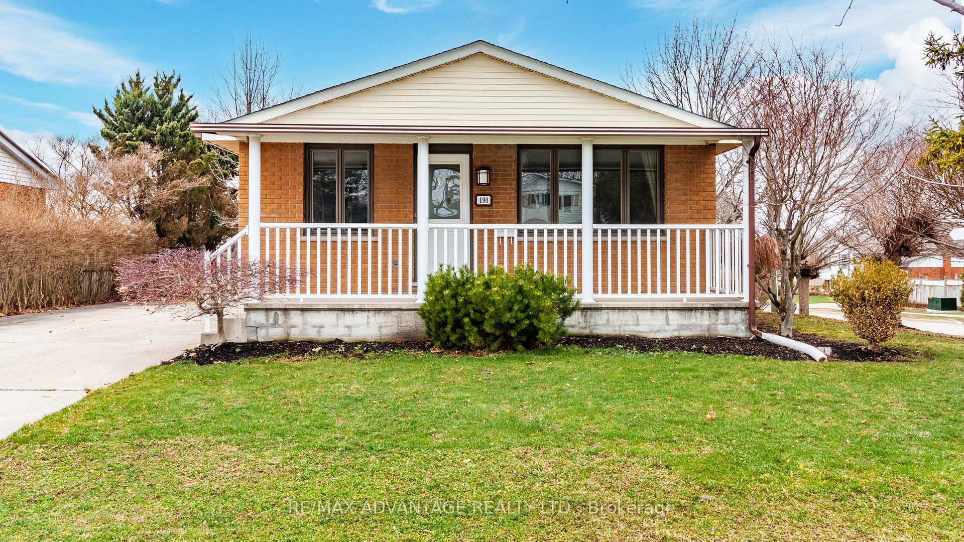 190 Fairview Avenue, St. Thomas, ON N5R 5K4