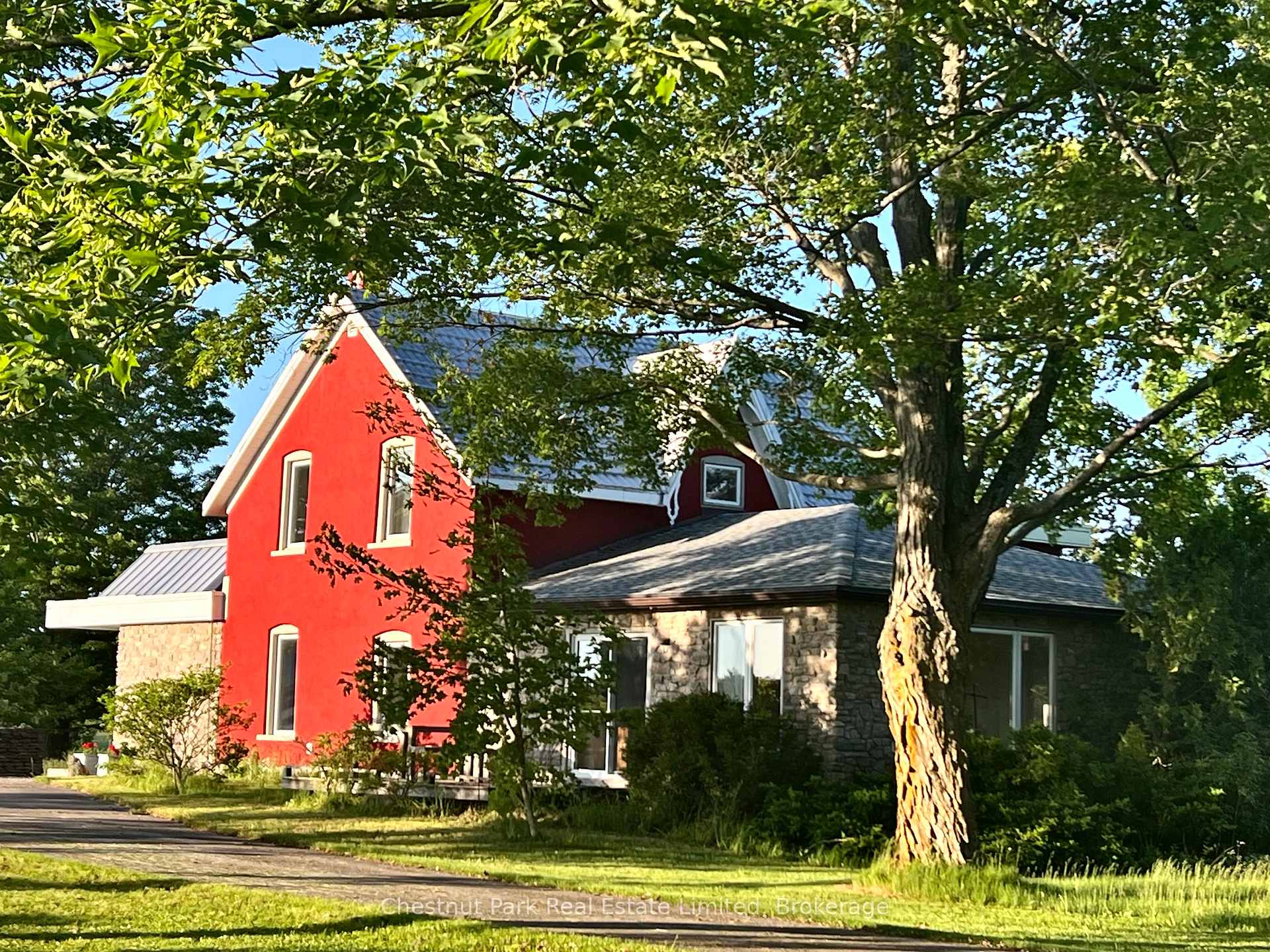 132 Mckinley Cross, Prince Edward County, ON K0K 2T0