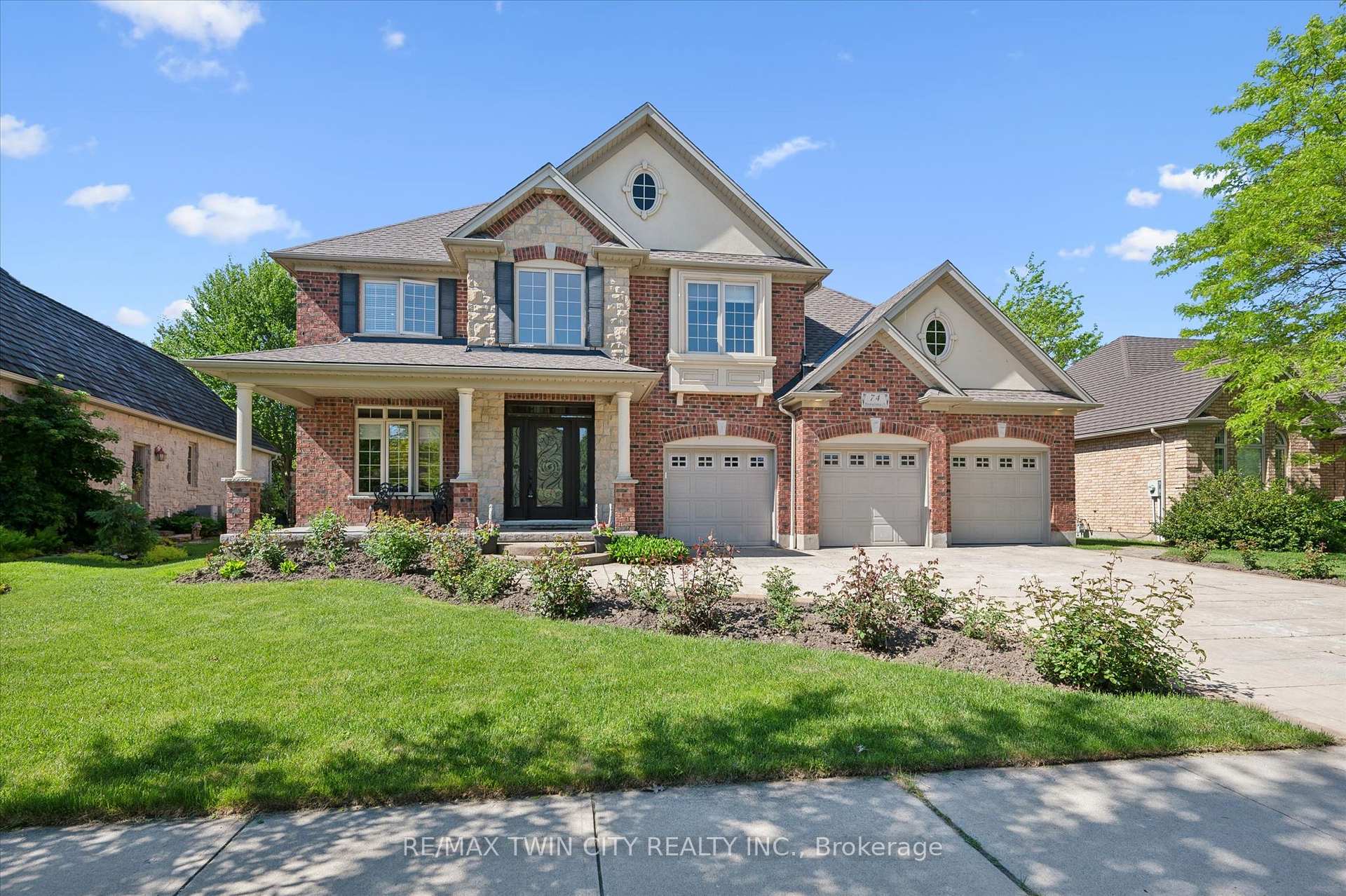 74 Pennsylvania Crescent, Kitchener, ON N2P 2S6