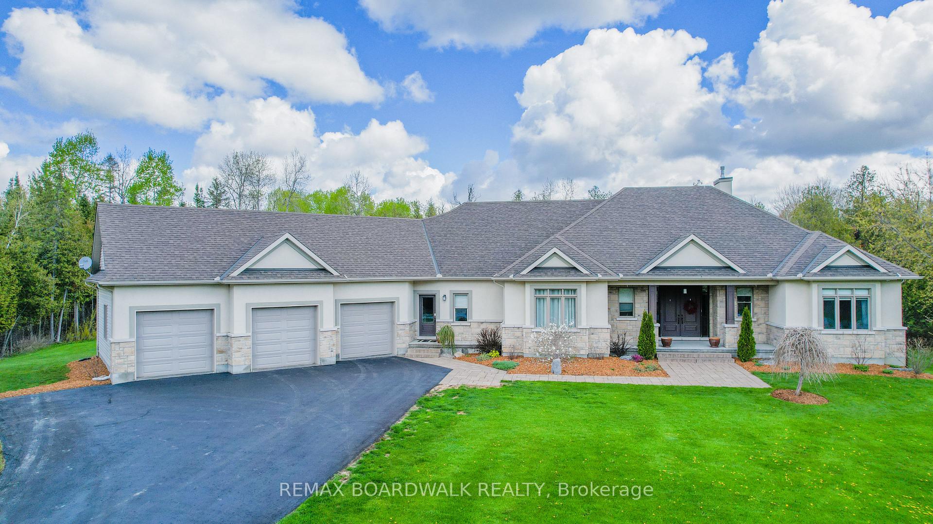 49 Sawgrass Circle, Stittsville - Munster - Richmond, ON K0A 1B0