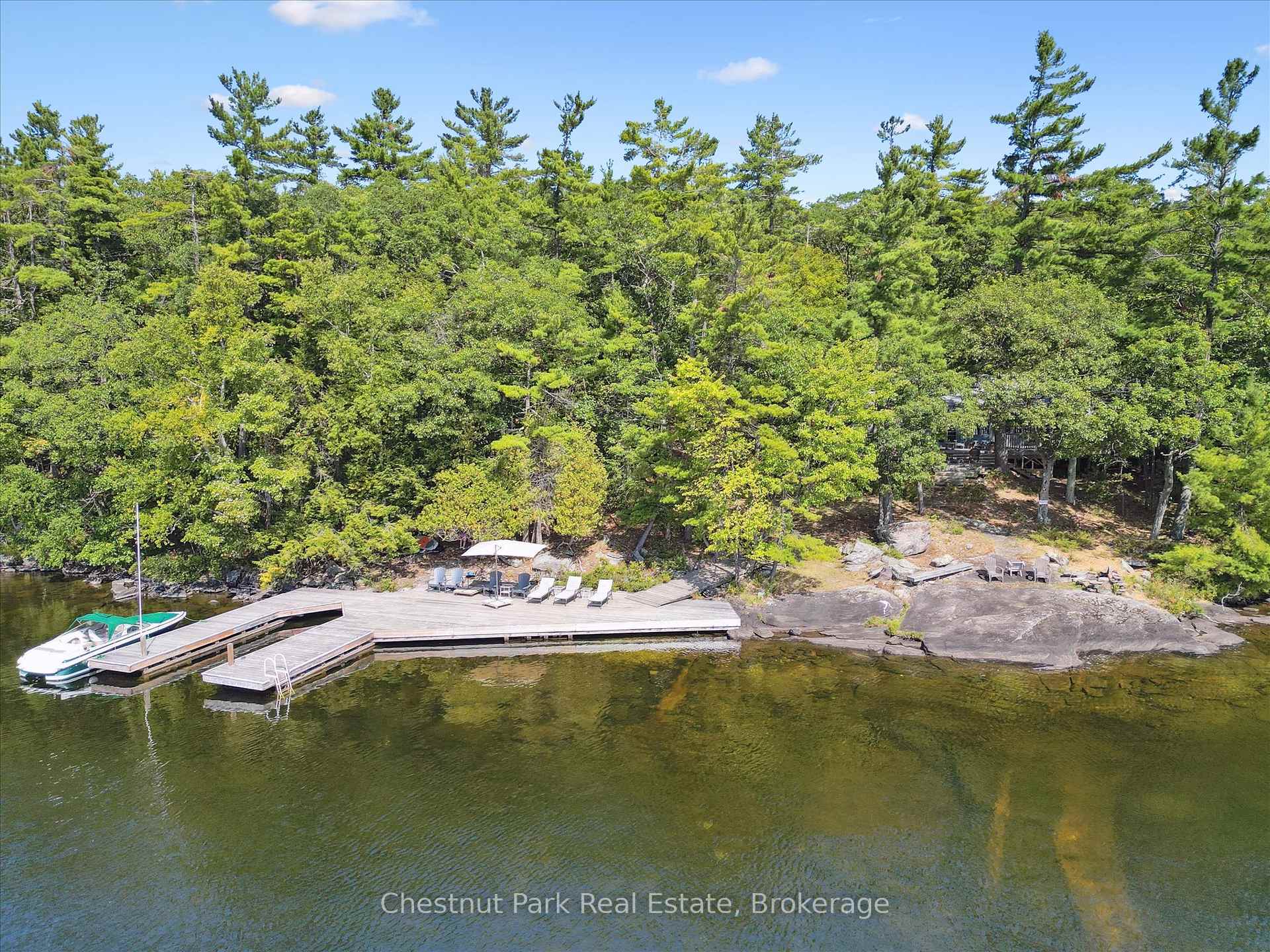 982 Browning Island, Bracebridge, ON P1L 1X2