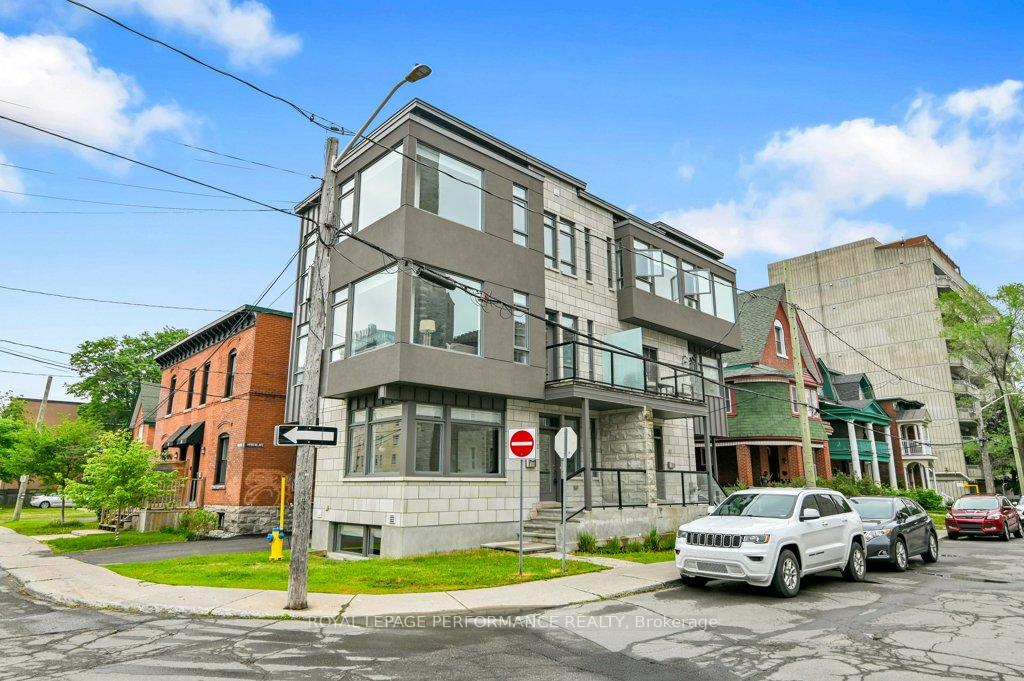 80 Empress Avenue, West Centre Town, ON K1R 7G2