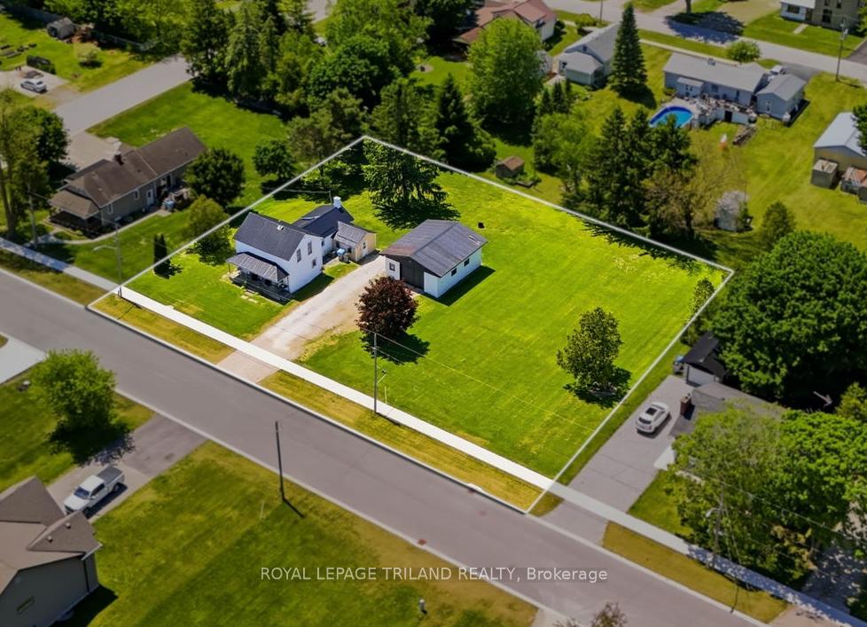 191 ELIZABETH Street, Lambton Shores, ON N0M 2N0