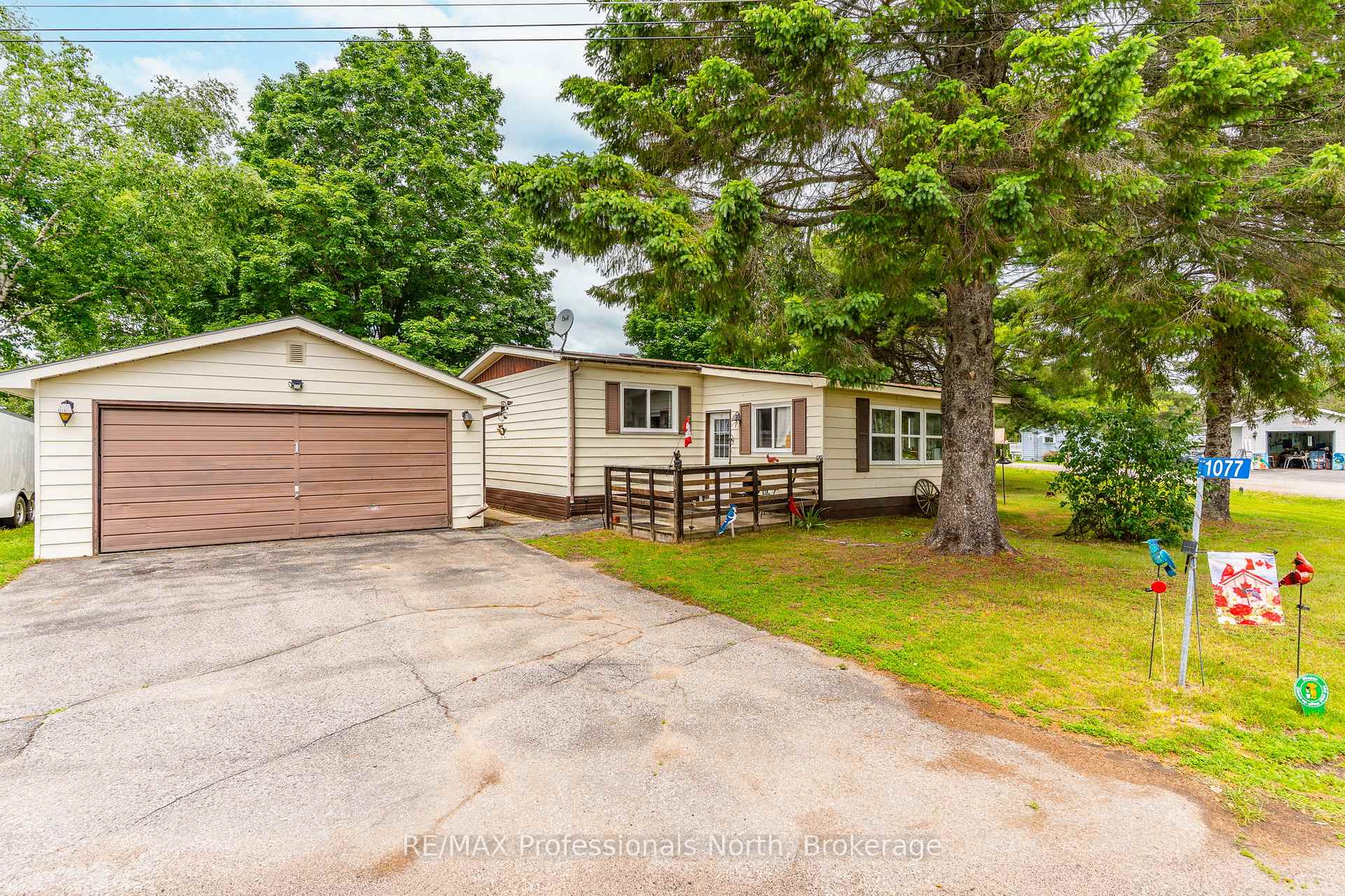 1077 Eighth Lane, Minden Hills, ON K0M 2K0