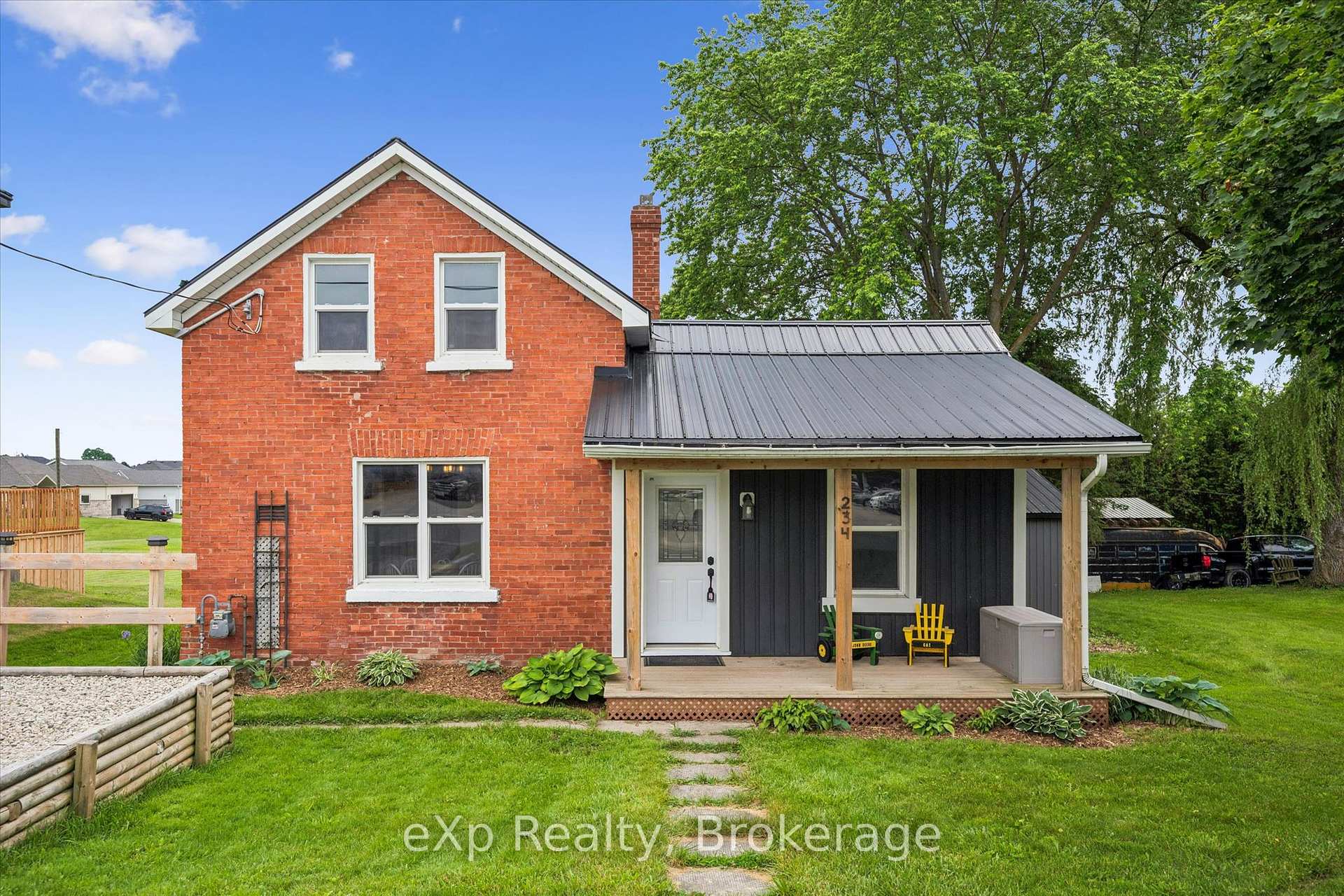 234 Elora Street South Street S, Minto, ON N0G 1Z0