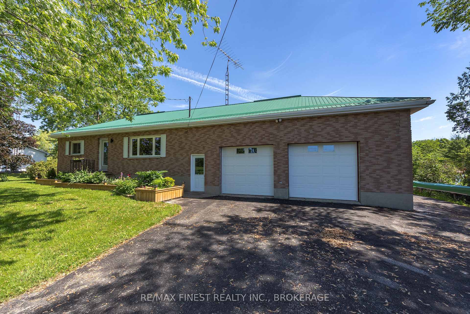 3700 Yarker Road, Frontenac, ON K0H 1V0