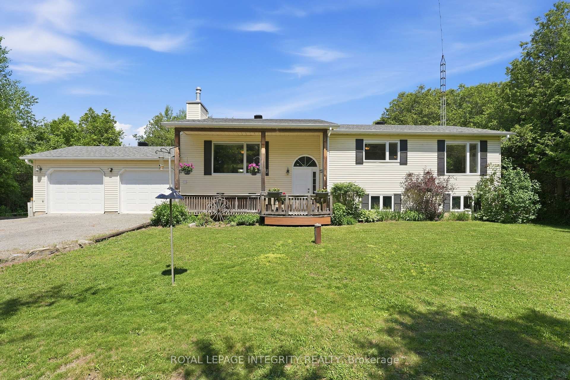 215 Davis Road, North Grenville, ON K0G 1N0