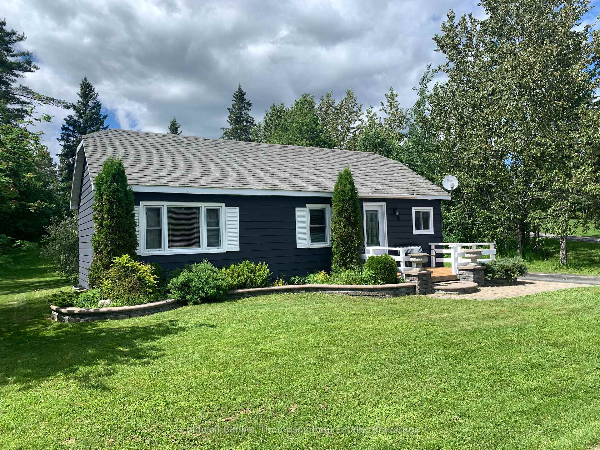 8 Park Street, Sundridge, ON P0A 1Z0