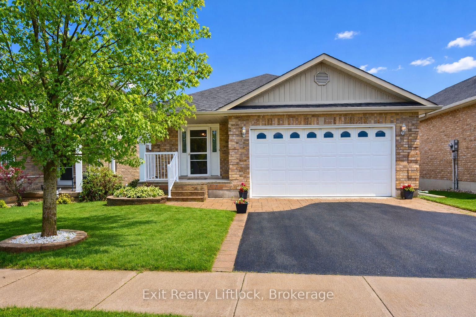 1724 Glenforest Boulevard, Peterborough, ON K9K 2P5