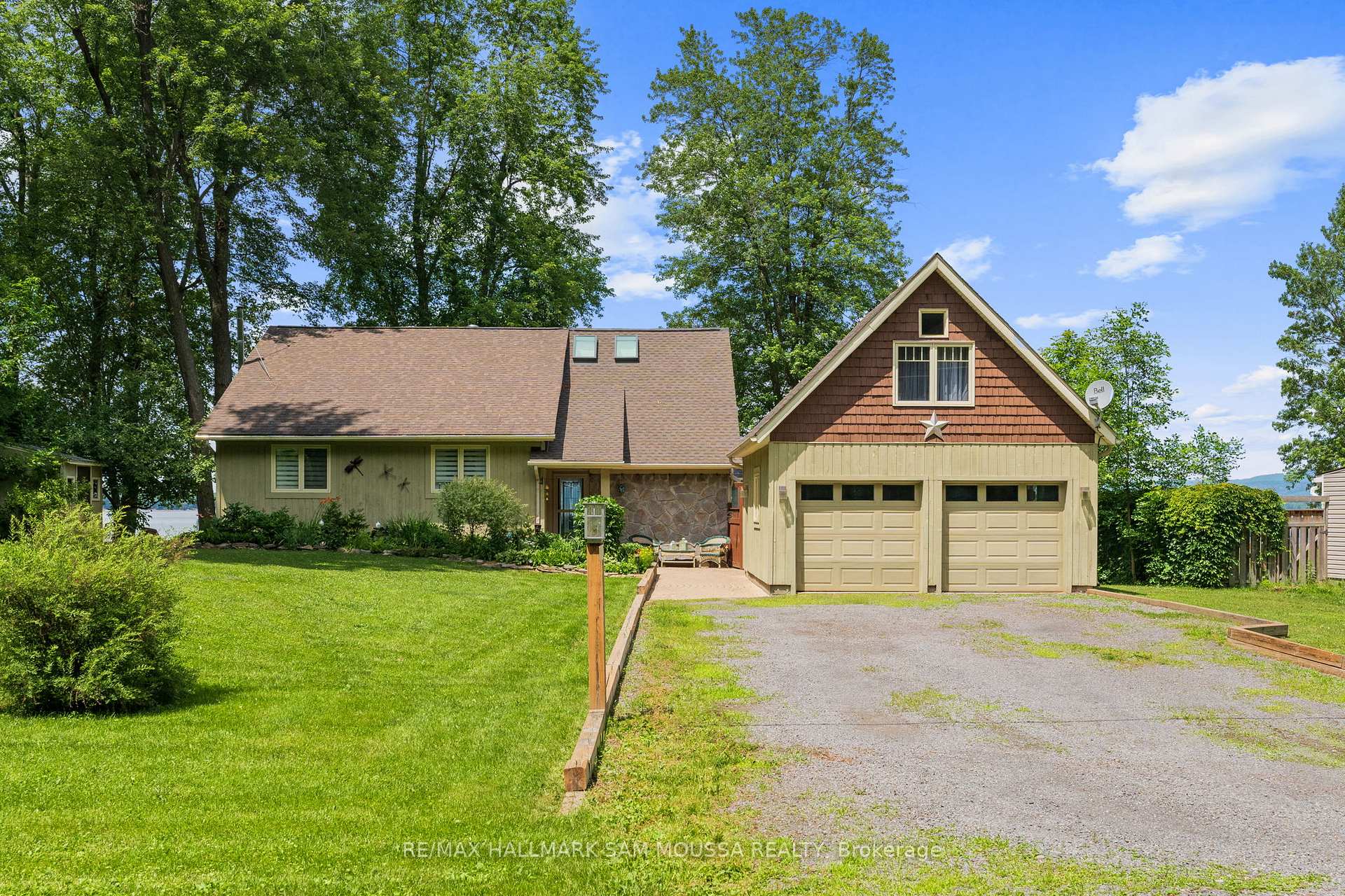 4350 Armitage Avenue, Constance Bay - Dunrobin - Kilmaurs - Woodlawn, ON K0A 1T0