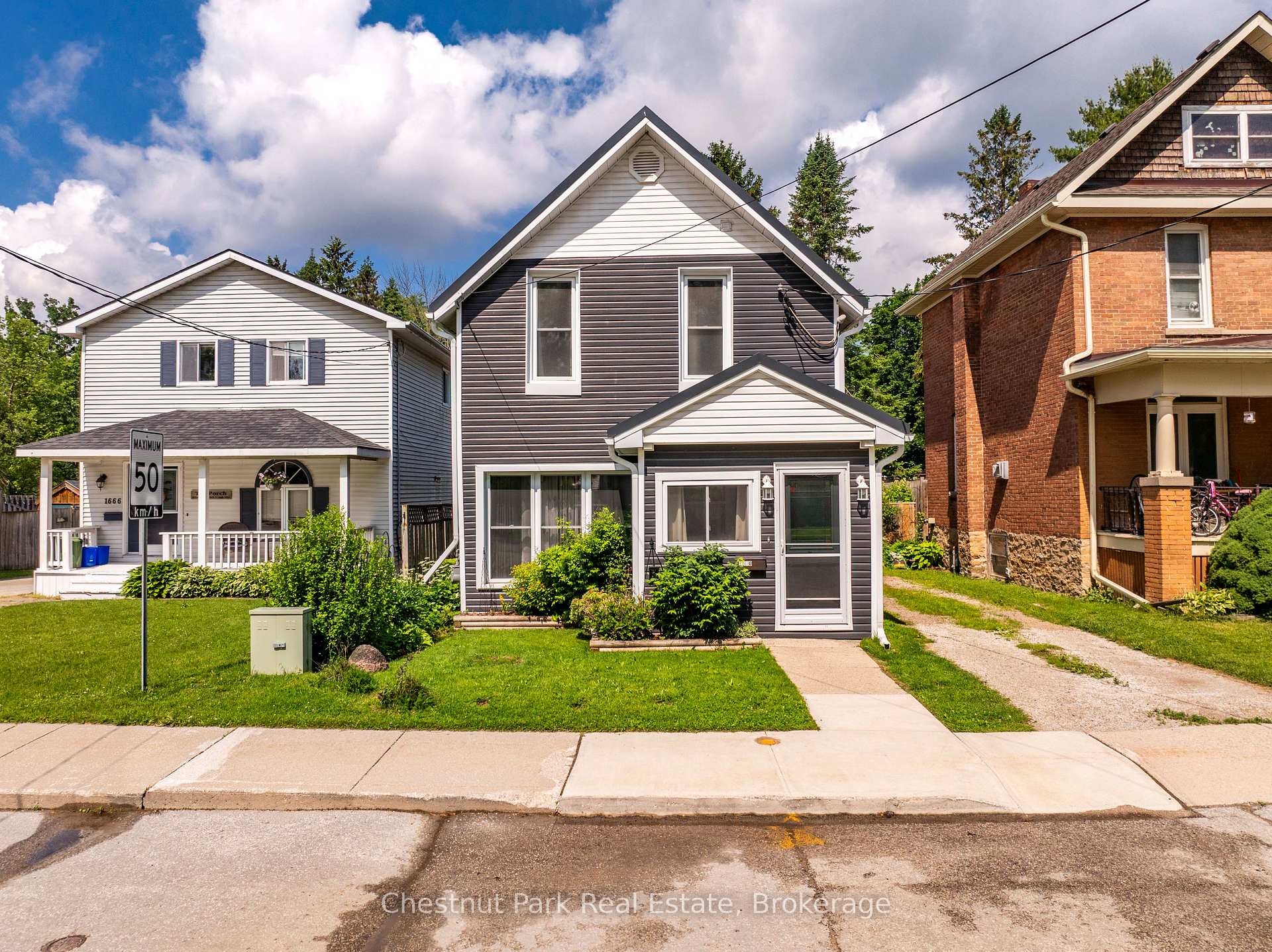 1670 3rd Avenue W, Owen Sound, ON N4K 4R4