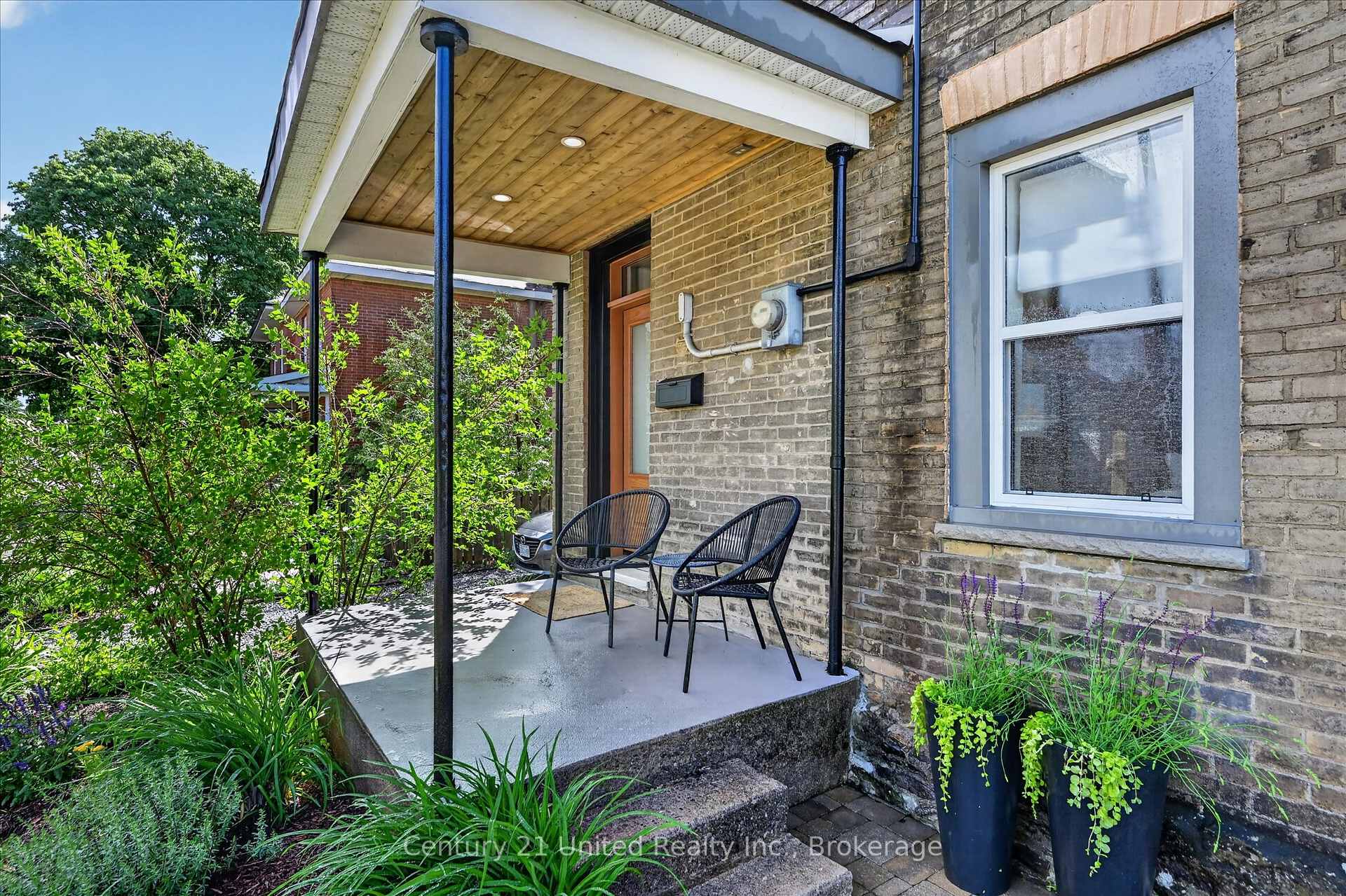 217 Euclid Avenue, Peterborough, ON K9H 1M5